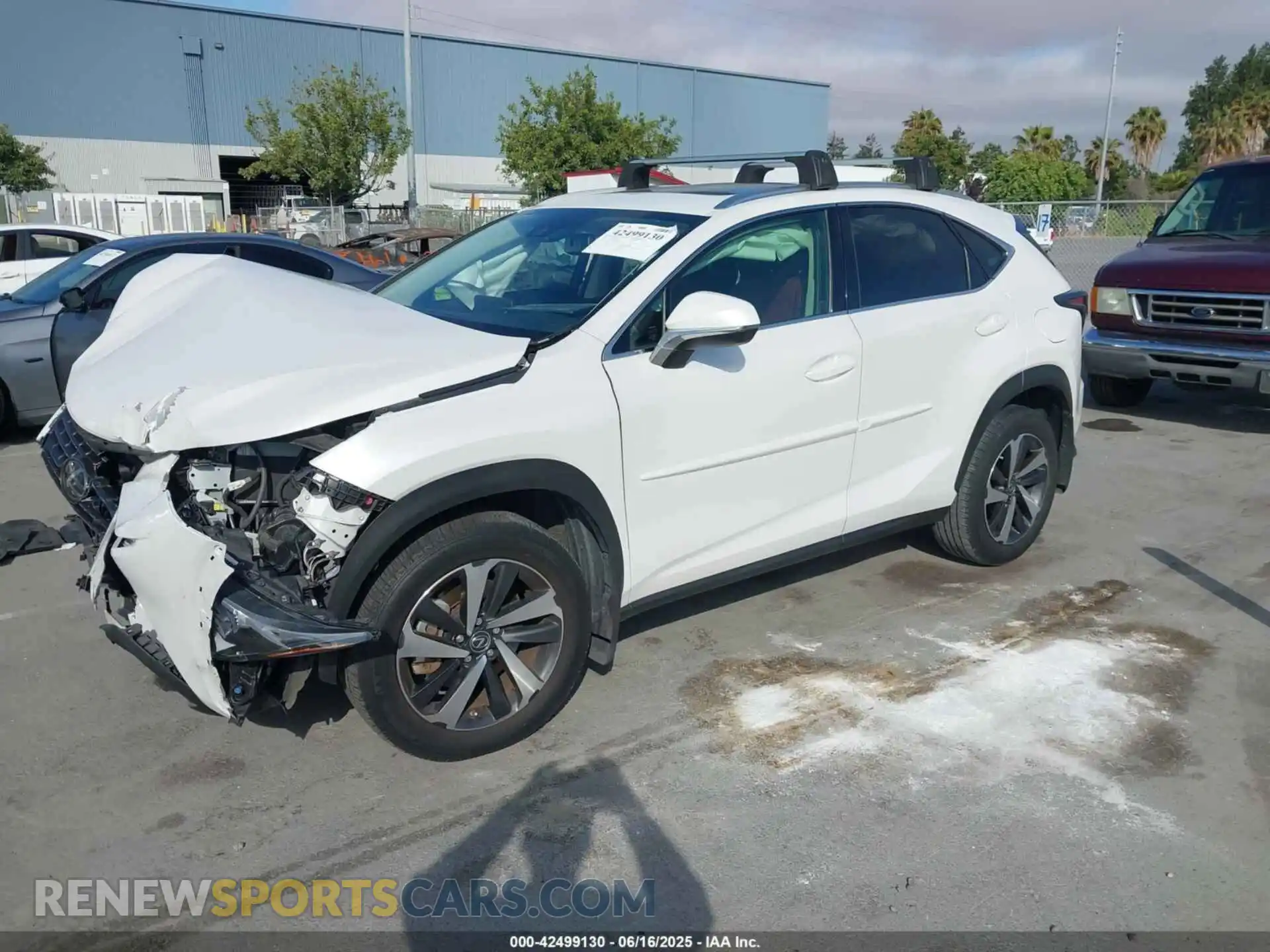 2 Фотография поврежденного автомобиля JTJGARBZXM5032858 LEXUS NX 300 2021