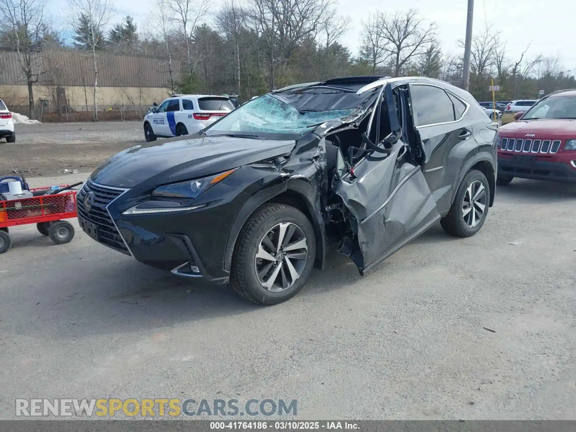 2 fotografías del automóvil dañado JTJGARDZ3M2252700 LEXUS NX 300 2021