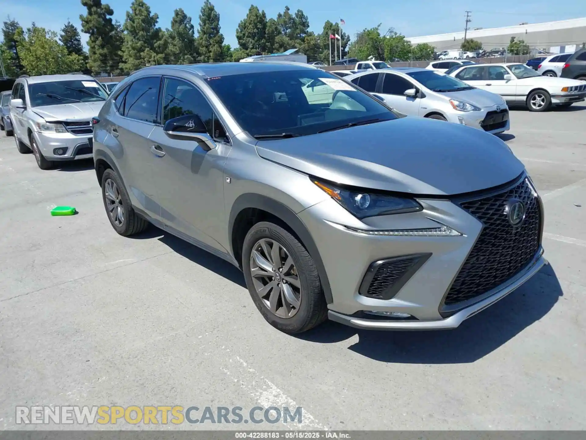 1 Фотография поврежденного автомобиля JTJSARBZ3M2192611 LEXUS NX 300 2021