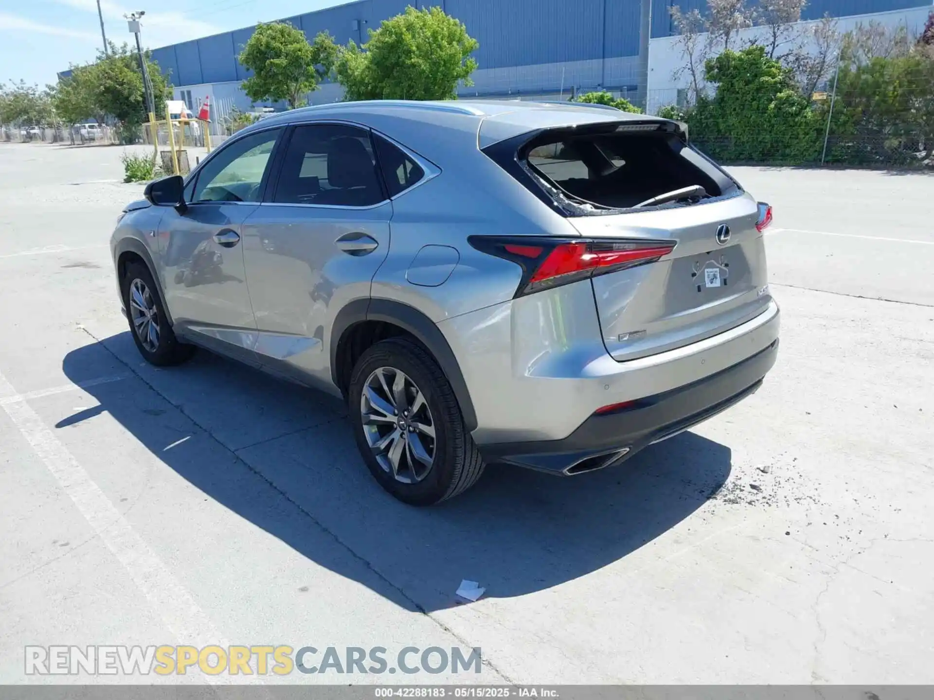 3 Фотография поврежденного автомобиля JTJSARBZ3M2192611 LEXUS NX 300 2021