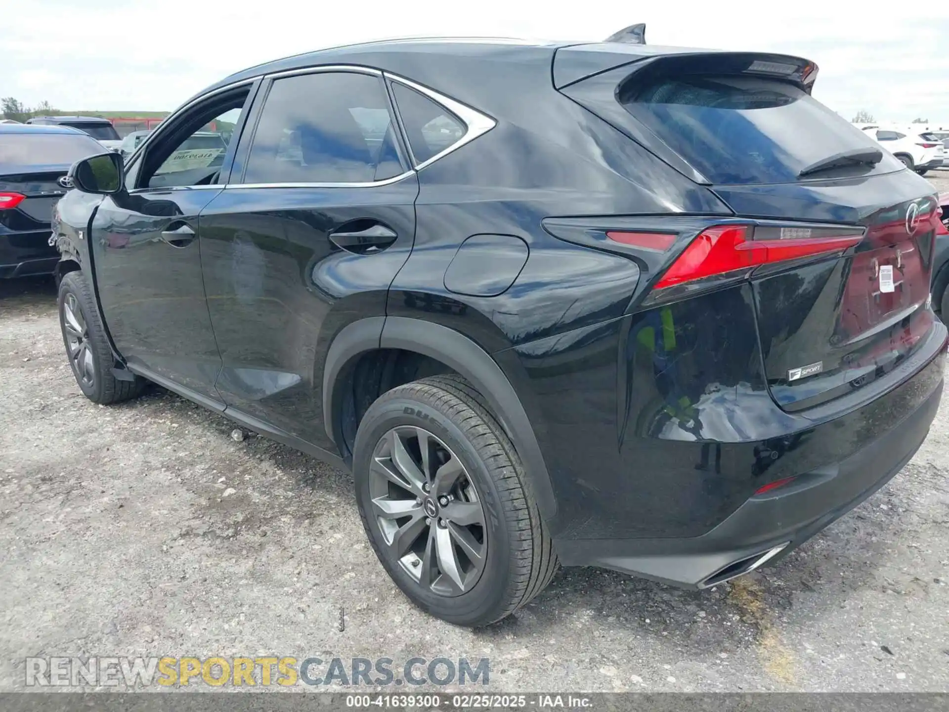 3 fotografías del automóvil dañado JTJSARBZ5M2179908 LEXUS NX 300 2021