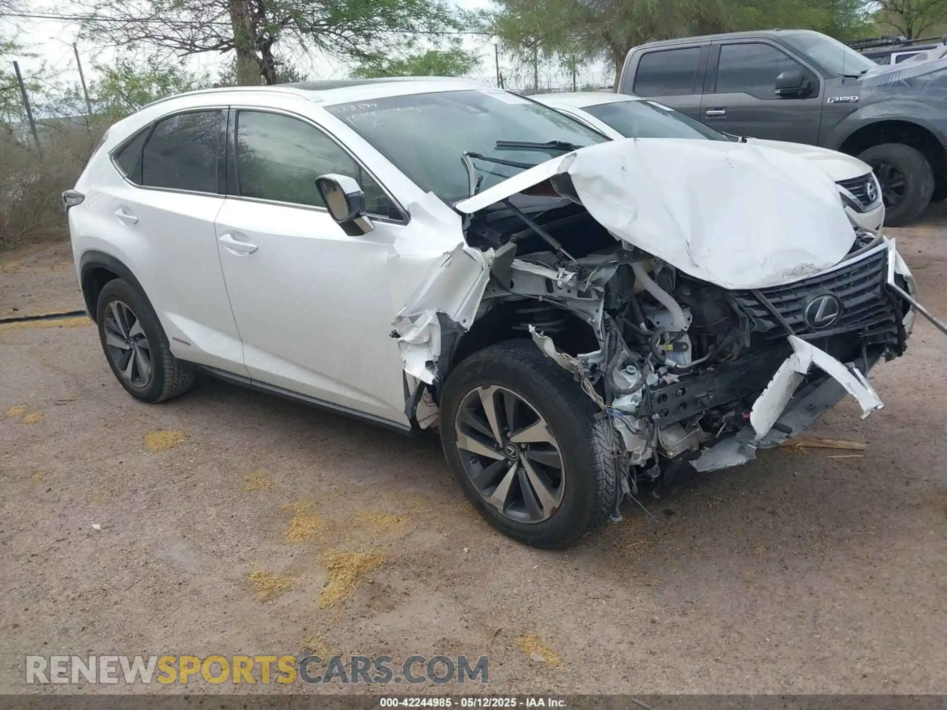 1 Photograph of a damaged car JTJBJRBZ2K2105410 LEXUS NX 300H 2019