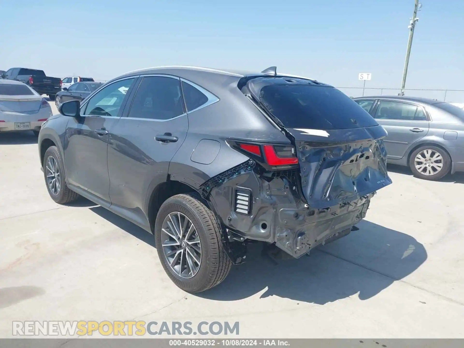 3 Photograph of a damaged car 2T2GGCEZ8SC068229 LEXUS NX 350 2025