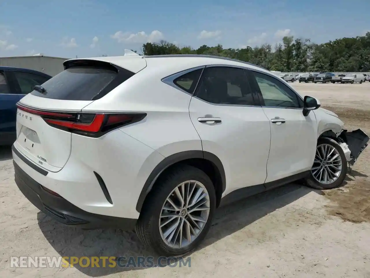 3 Фотография поврежденного автомобиля JTJGKCEZ5N5000486 LEXUS NX 350H 2022