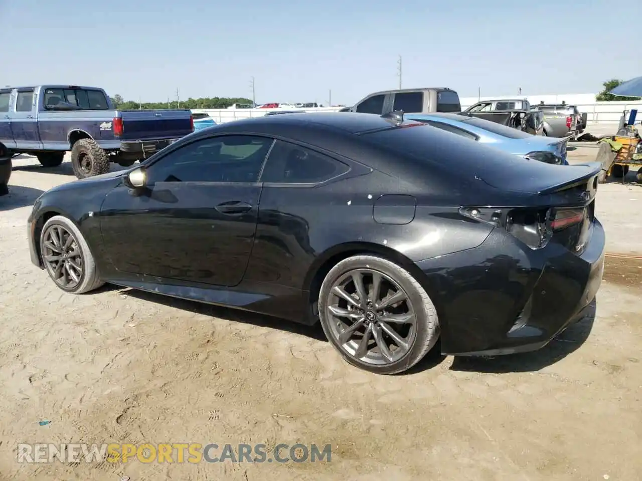 2 Фотография поврежденного автомобиля JTHHA5BC5K5009009 LEXUS RC300 2019