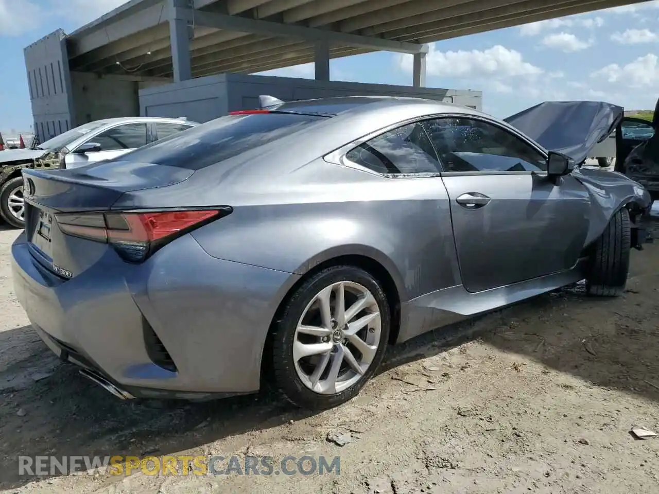 3 Фотография поврежденного автомобиля JTHHA5BC8K5009912 LEXUS RC300 2019