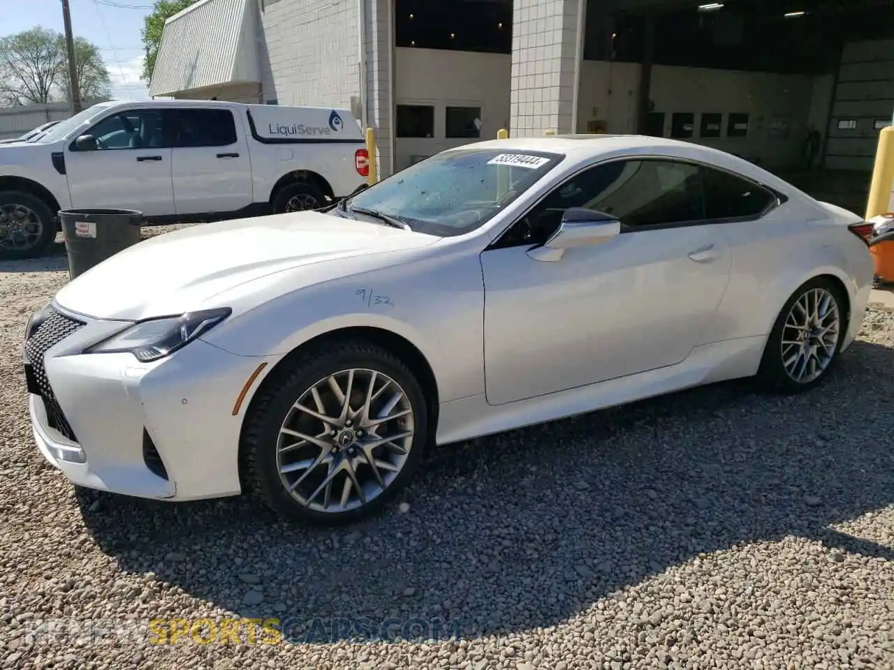 1 Фотография поврежденного автомобиля JTHS85BC9K5004980 LEXUS RC300 2019