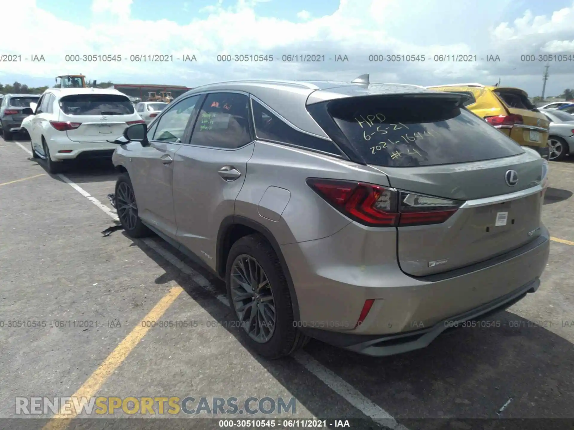 3 Photograph of a damaged car 2T2BGMCA1KC041970 LEXUS RX 2019