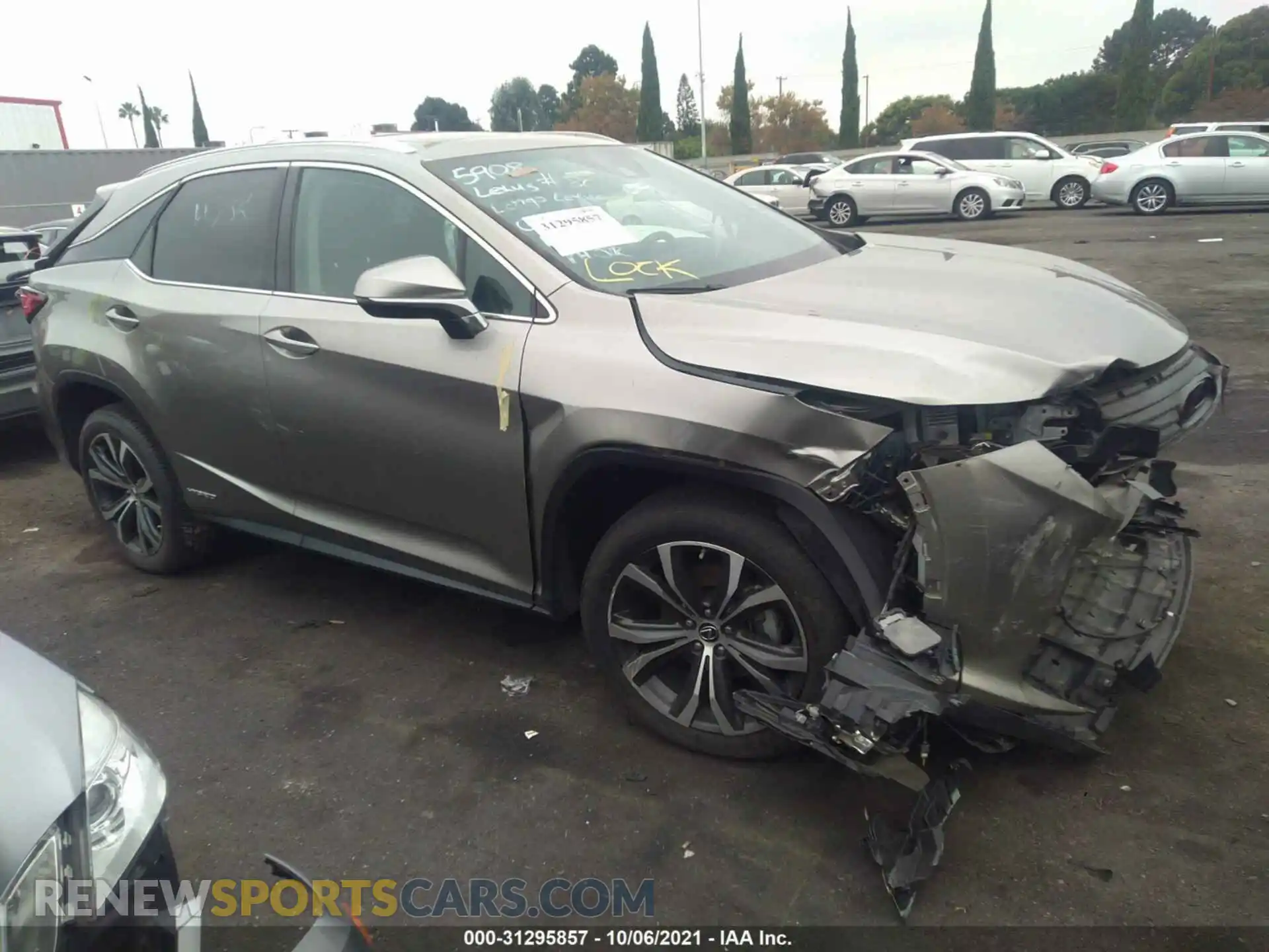 1 Photograph of a damaged car 2T2BGMCA5KC036951 LEXUS RX 2019