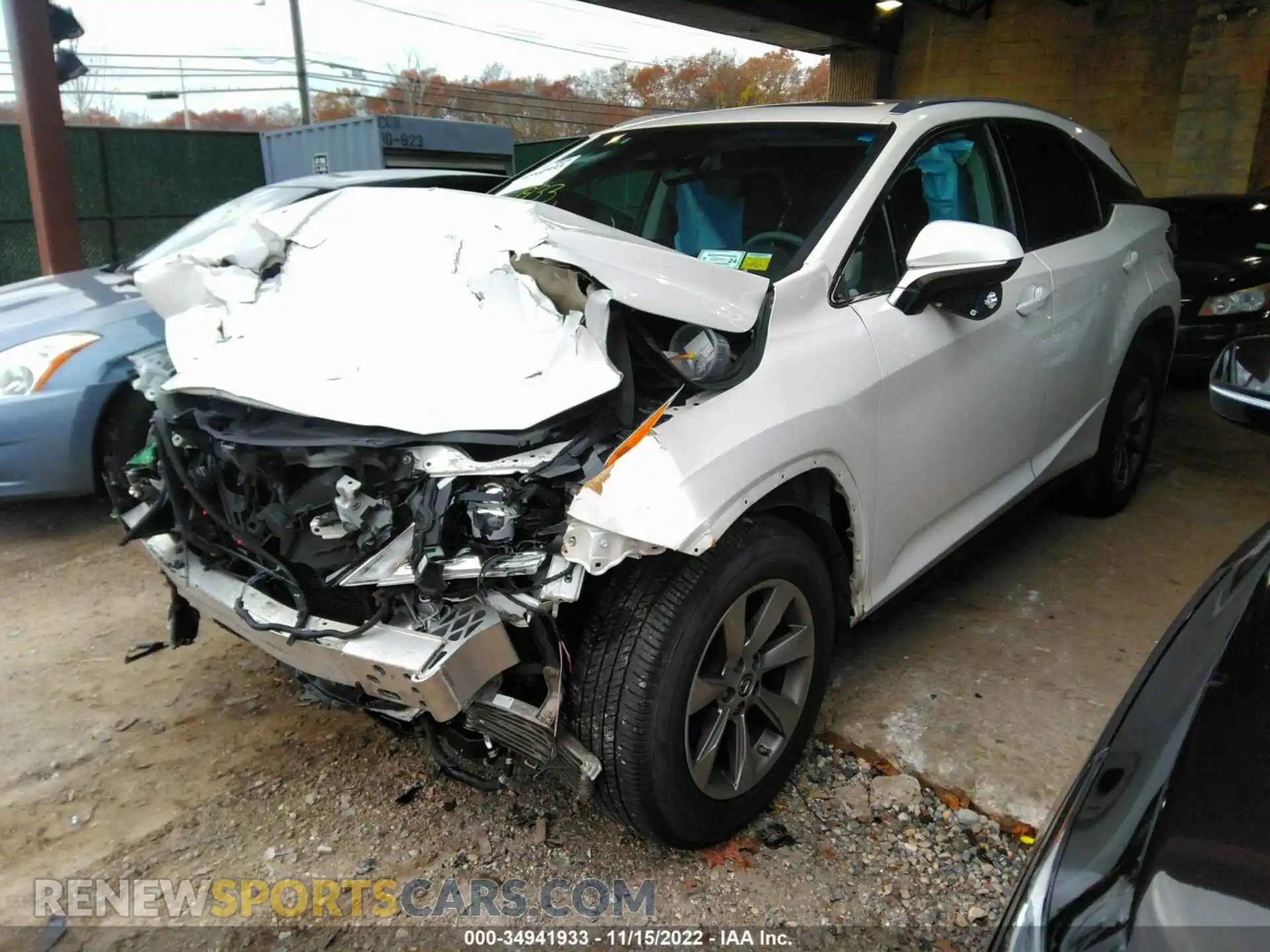 2 Photograph of a damaged car 2T2BZMCA2KC195033 LEXUS RX 2019