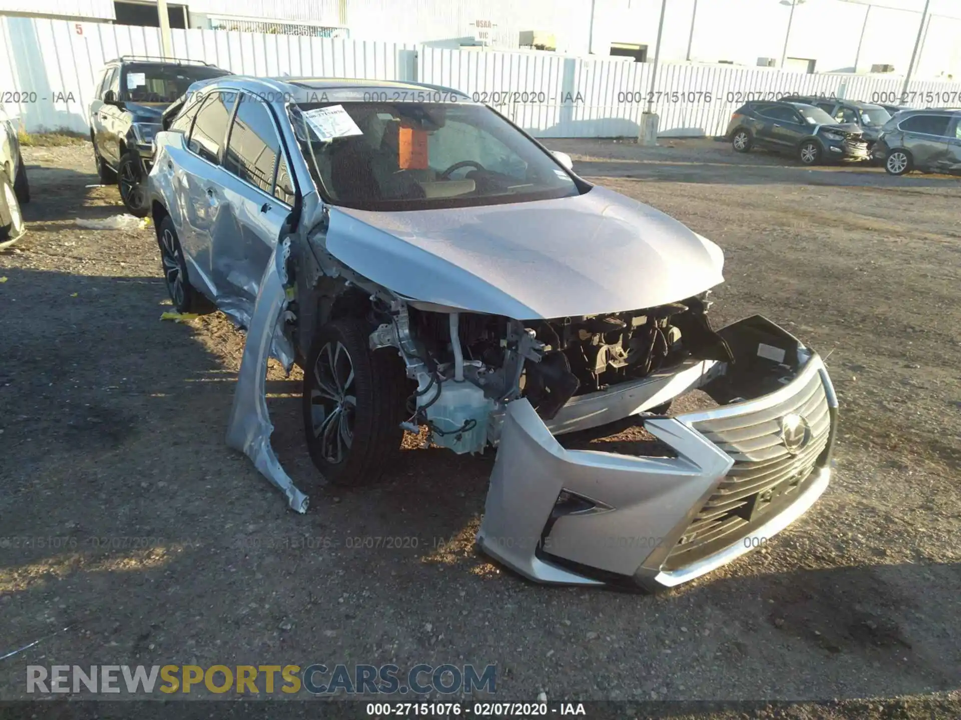 1 Photograph of a damaged car 2T2BZMCA6KC194595 LEXUS RX 2019
