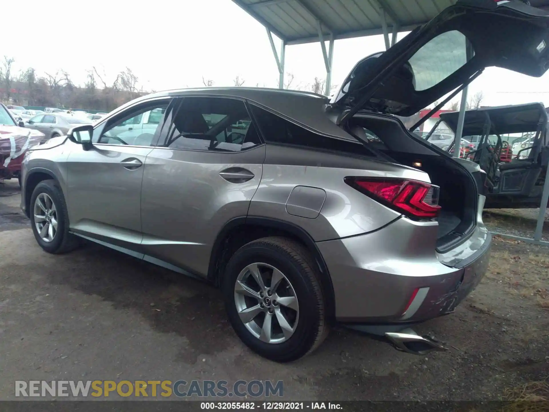 3 Photograph of a damaged car 2T2BZMCA6KC195150 LEXUS RX 2019