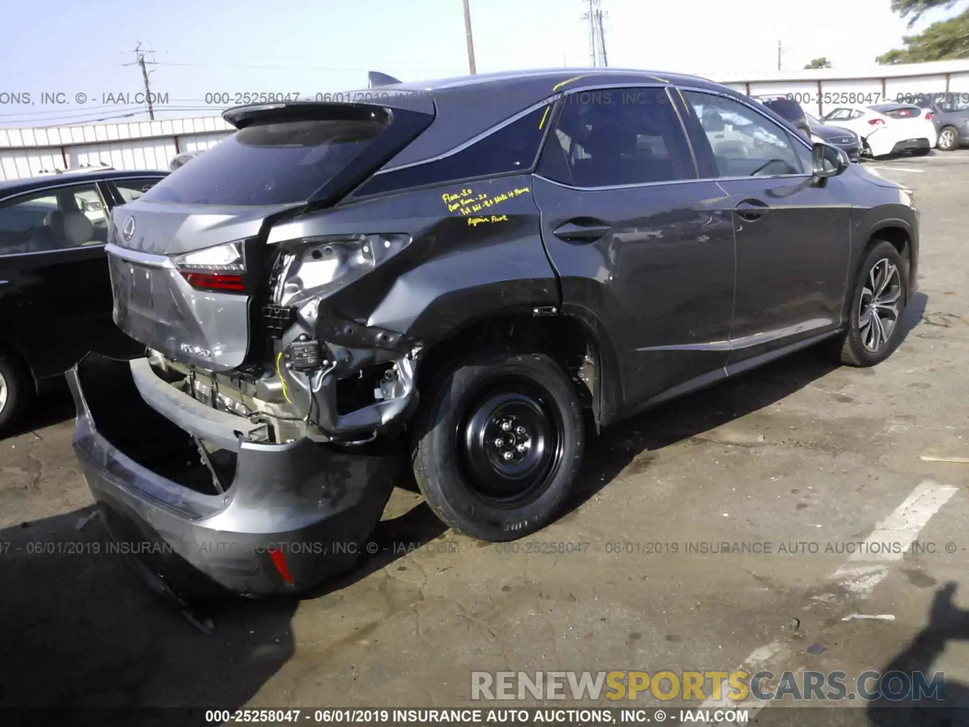 4 Photograph of a damaged car 2T2ZZMCA4KC121353 LEXUS RX 2019