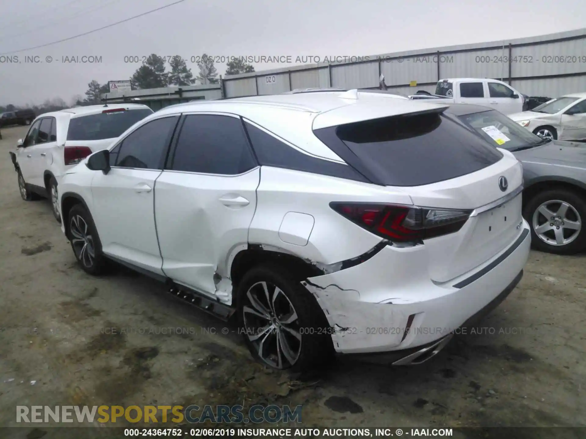 3 Photograph of a damaged car 2T2ZZMCA6KC122780 LEXUS RX 2019
