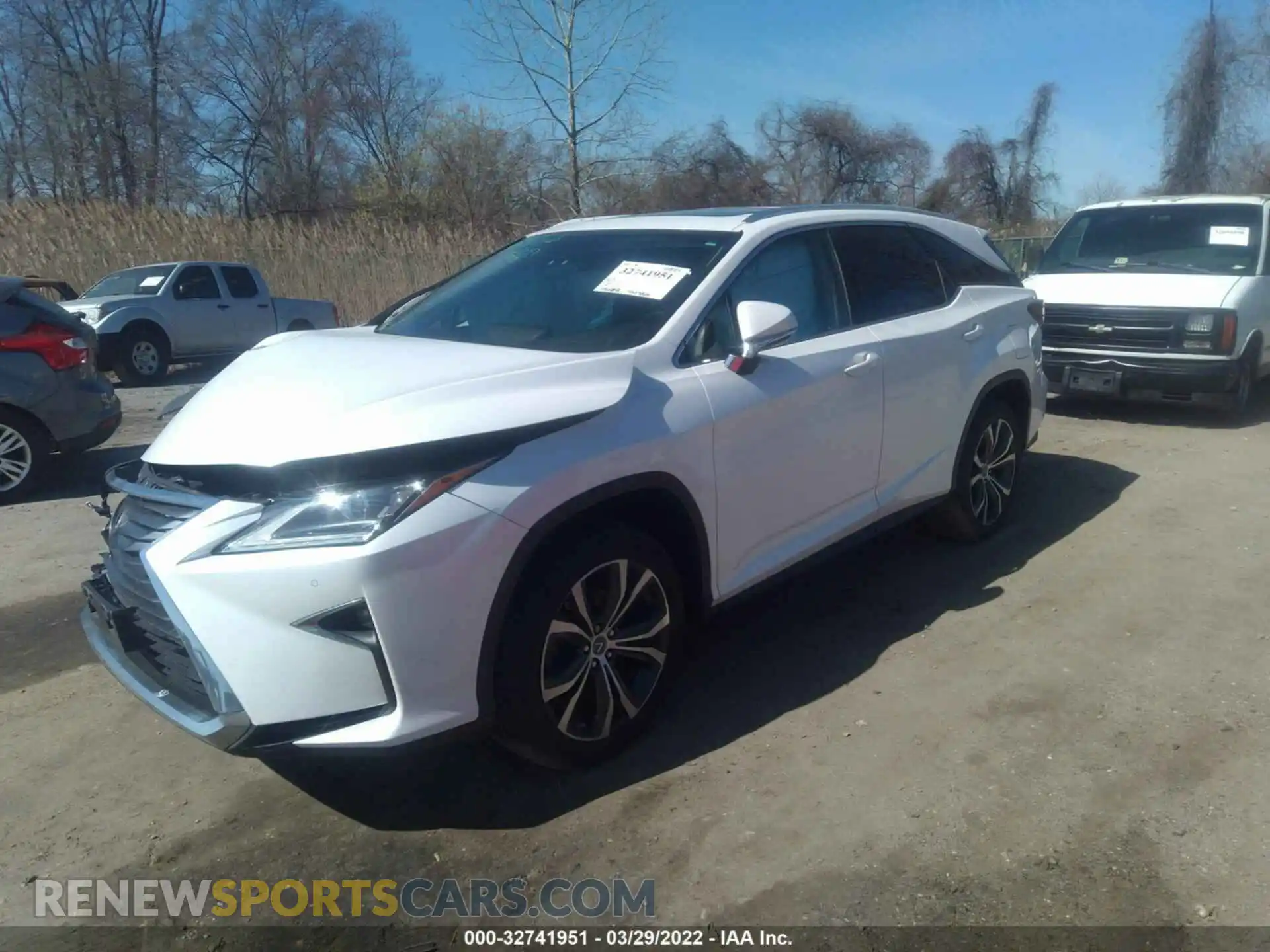 2 Photograph of a damaged car JTJDZKCA1K2019569 LEXUS RX 2019