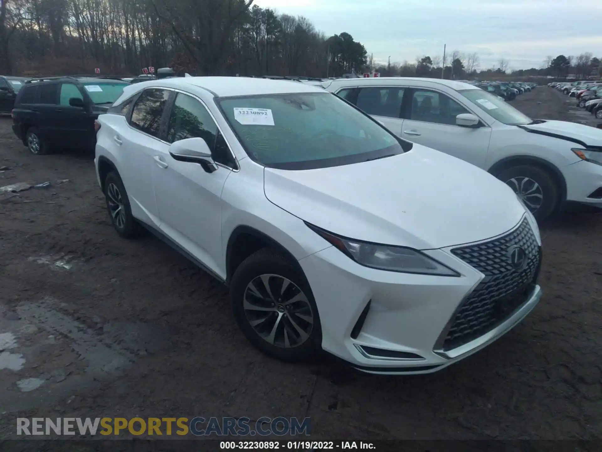 1 Photograph of a damaged car 2T2AZMDA2LC223442 LEXUS RX 2020