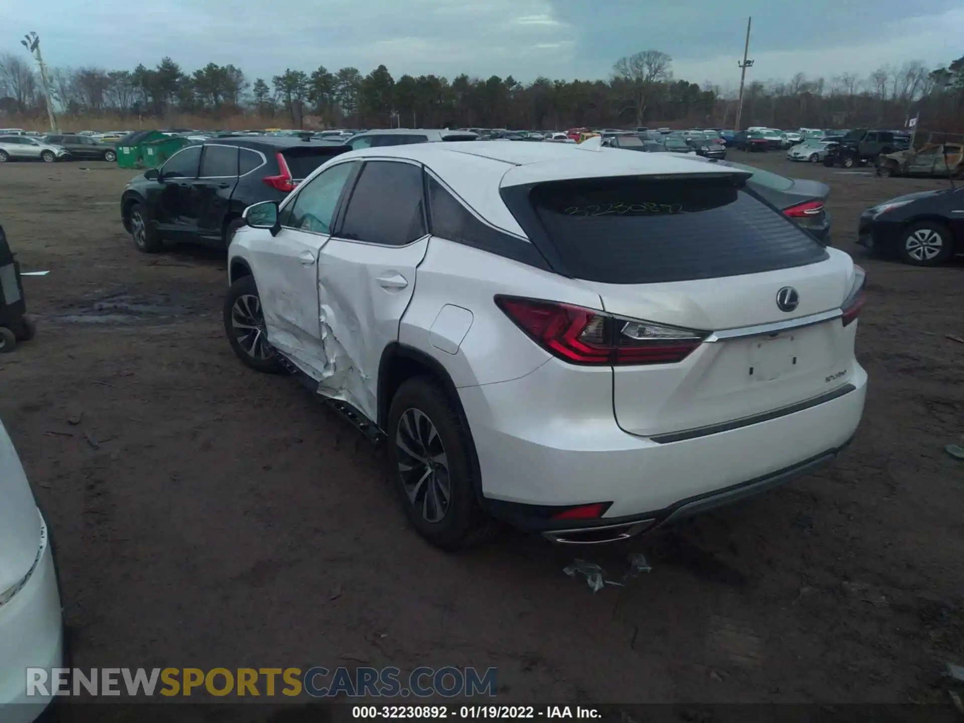 3 Photograph of a damaged car 2T2AZMDA2LC223442 LEXUS RX 2020