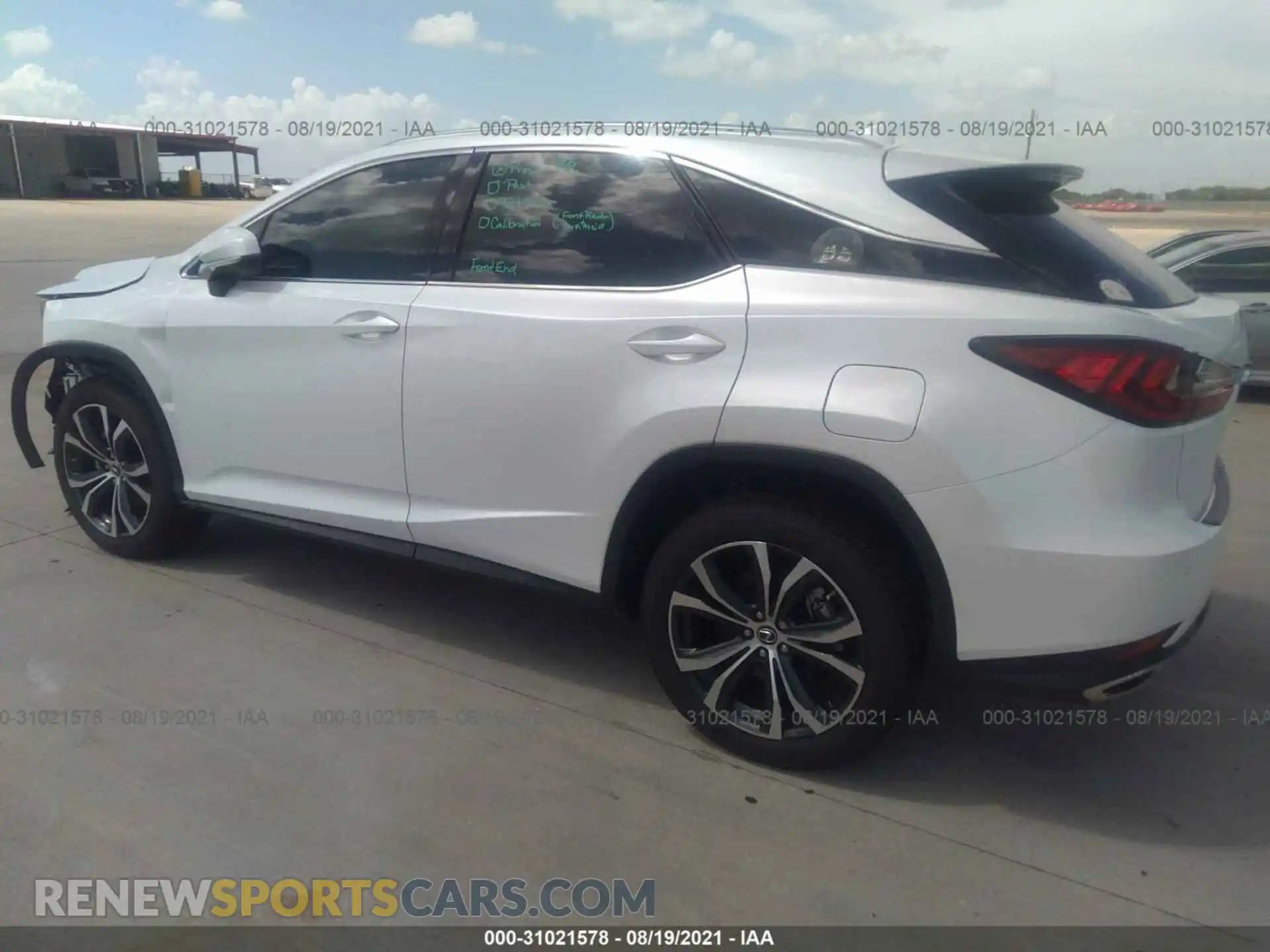 3 Photograph of a damaged car 2T2HZMAA3LC181608 LEXUS RX 2020