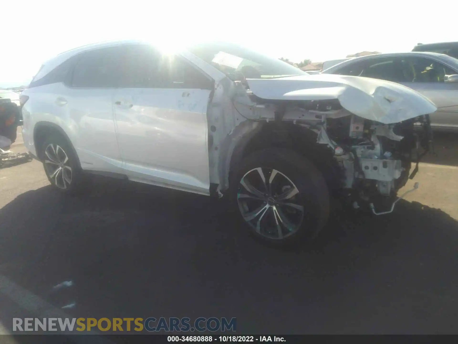 1 Photograph of a damaged car JTJHGKFA3L2012630 LEXUS RX 2020