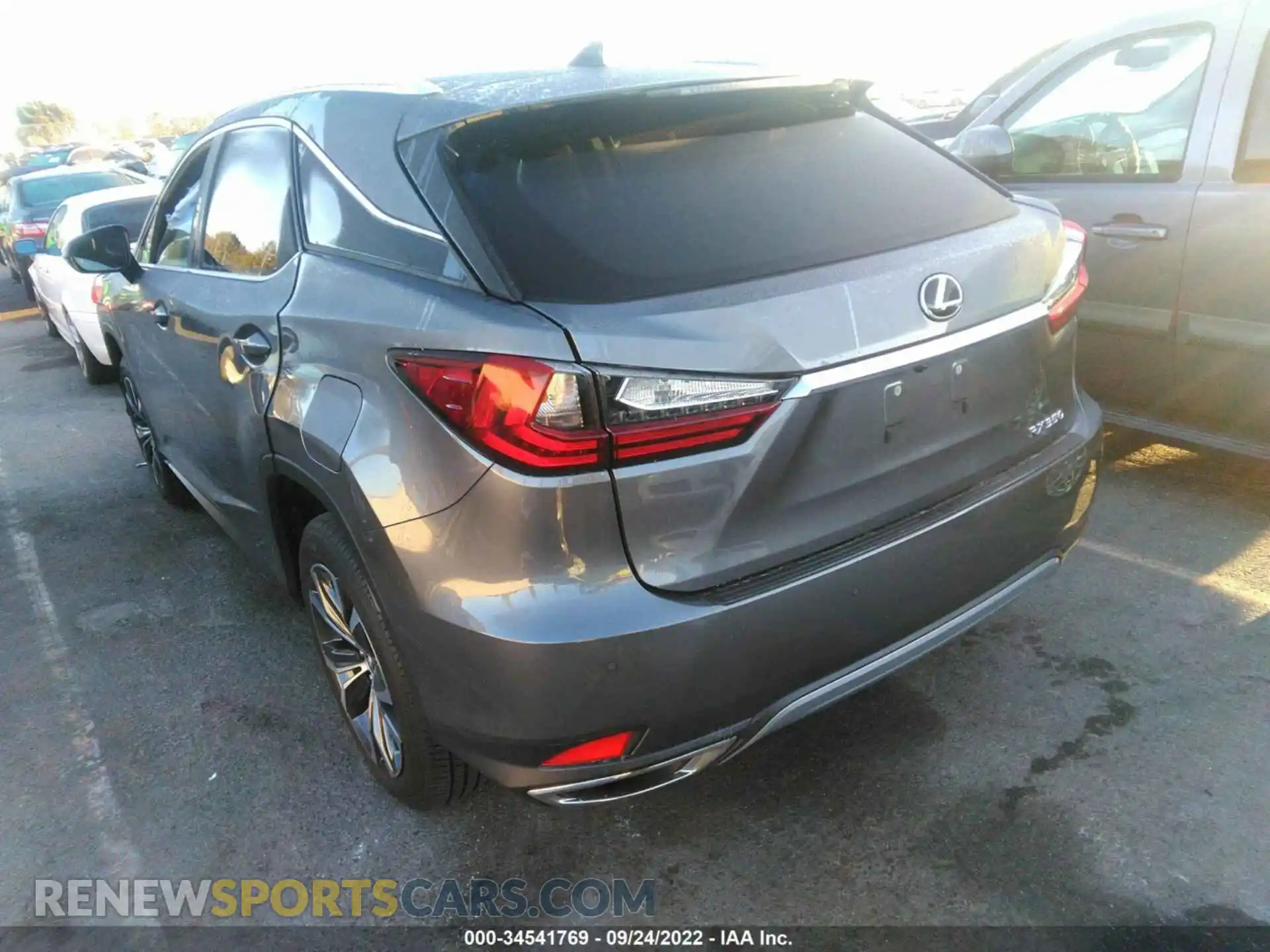 3 Photograph of a damaged car 2T2HZMAA4MC190769 LEXUS RX 2021