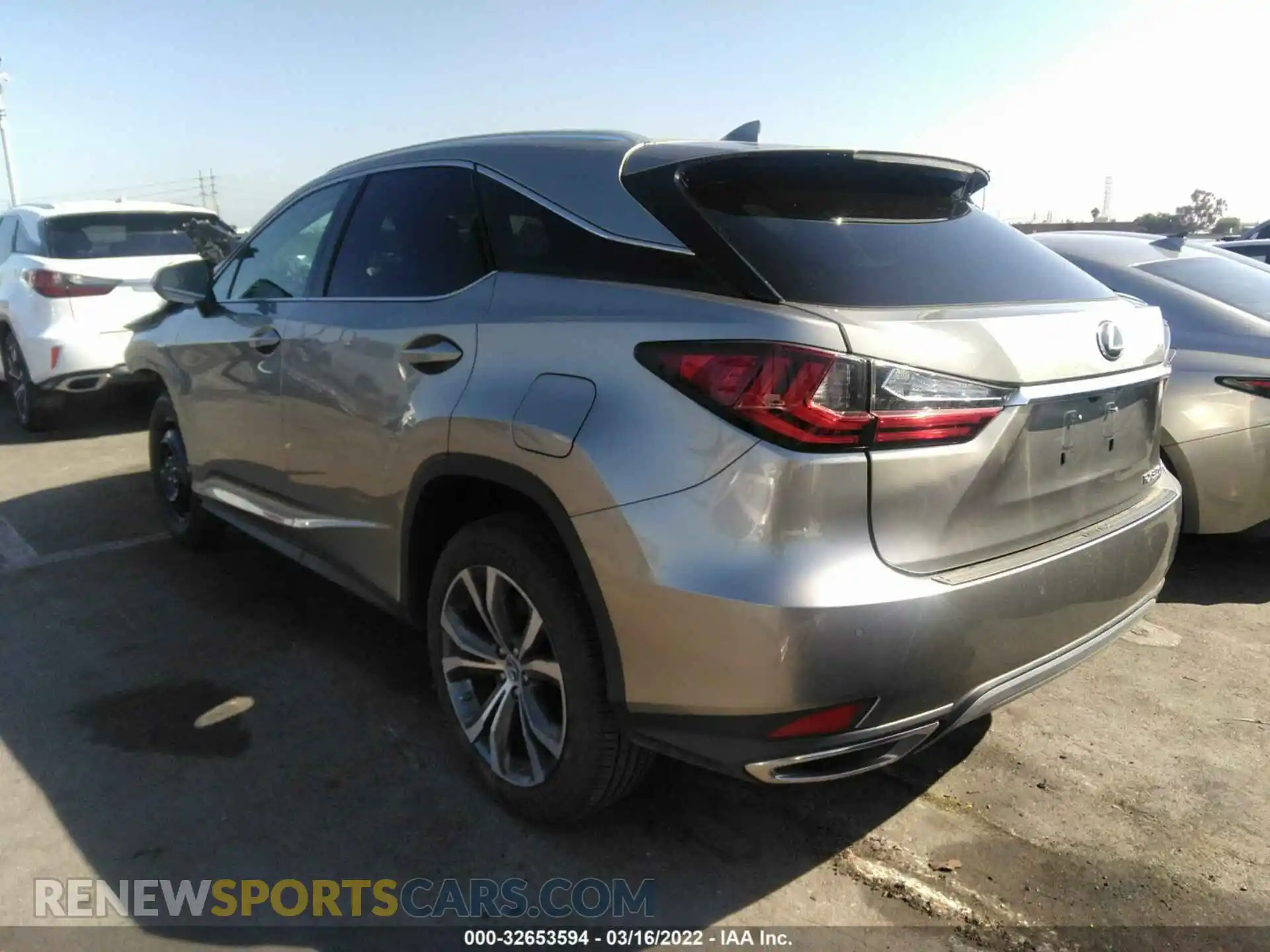 3 Photograph of a damaged car 2T2HZMAA5MC188576 LEXUS RX 2021