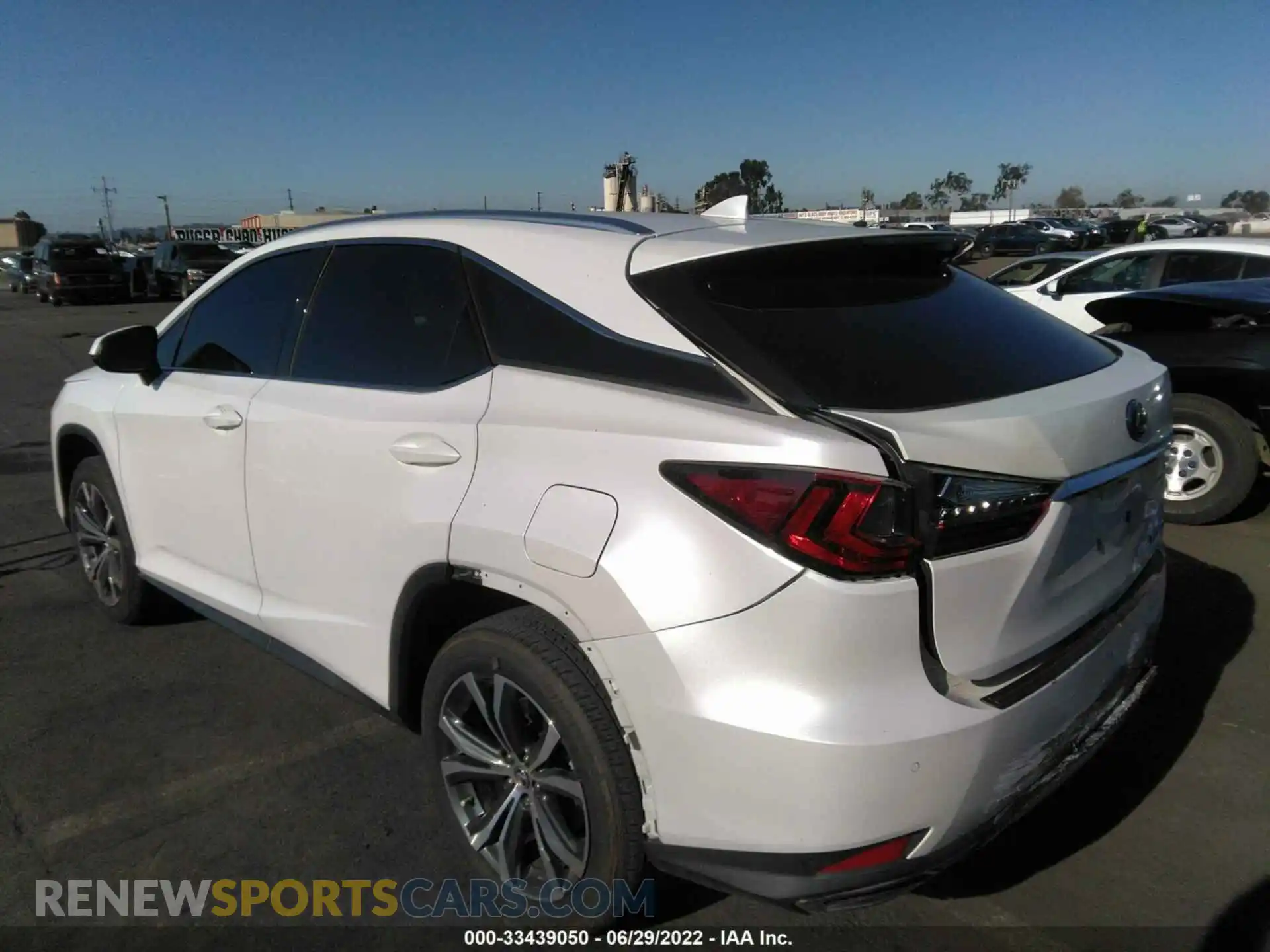 3 Photograph of a damaged car 2T2HZMAA6MC214005 LEXUS RX 2021