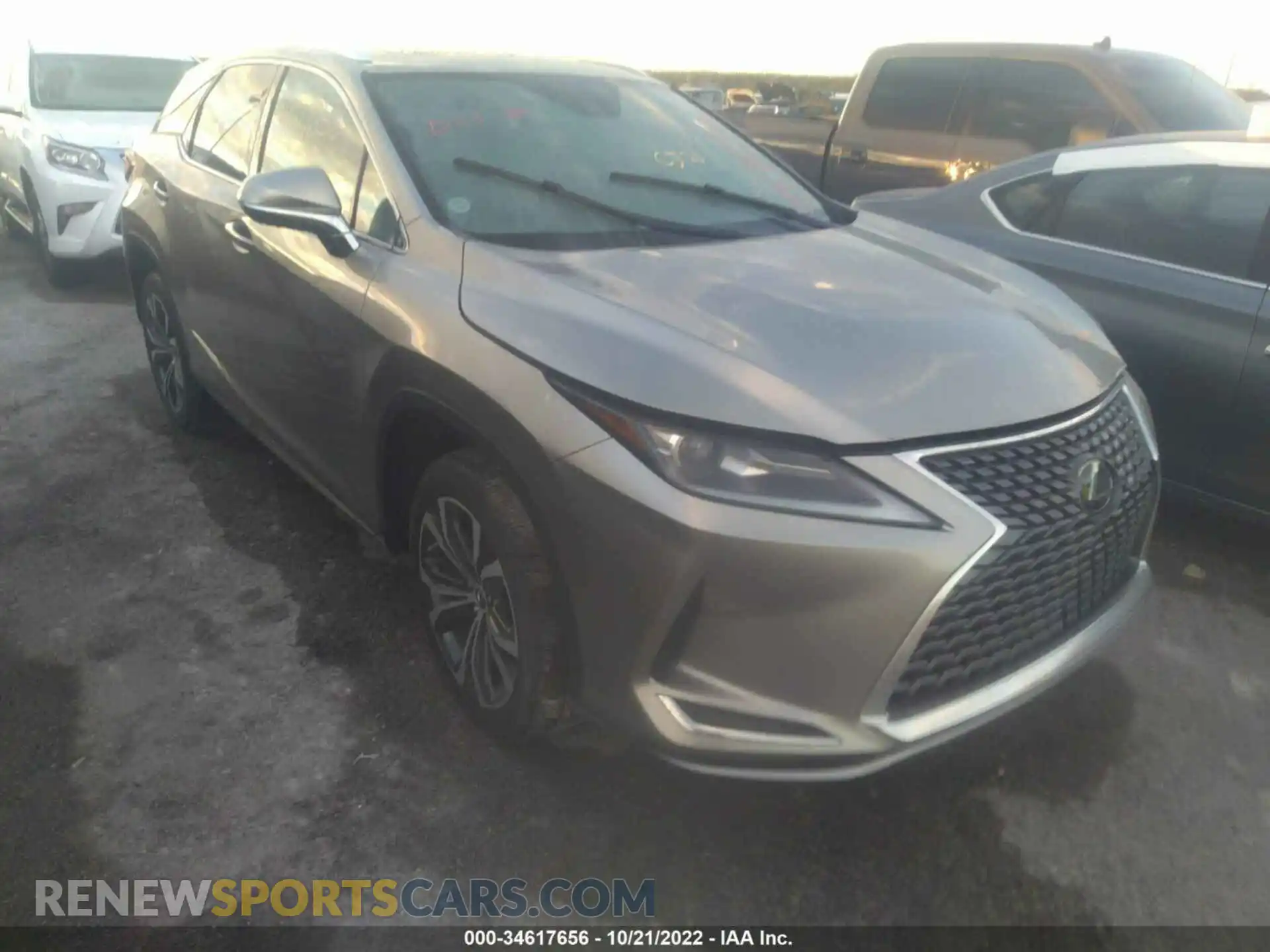 1 Photograph of a damaged car 2T2HZMAA9MC203497 LEXUS RX 2021