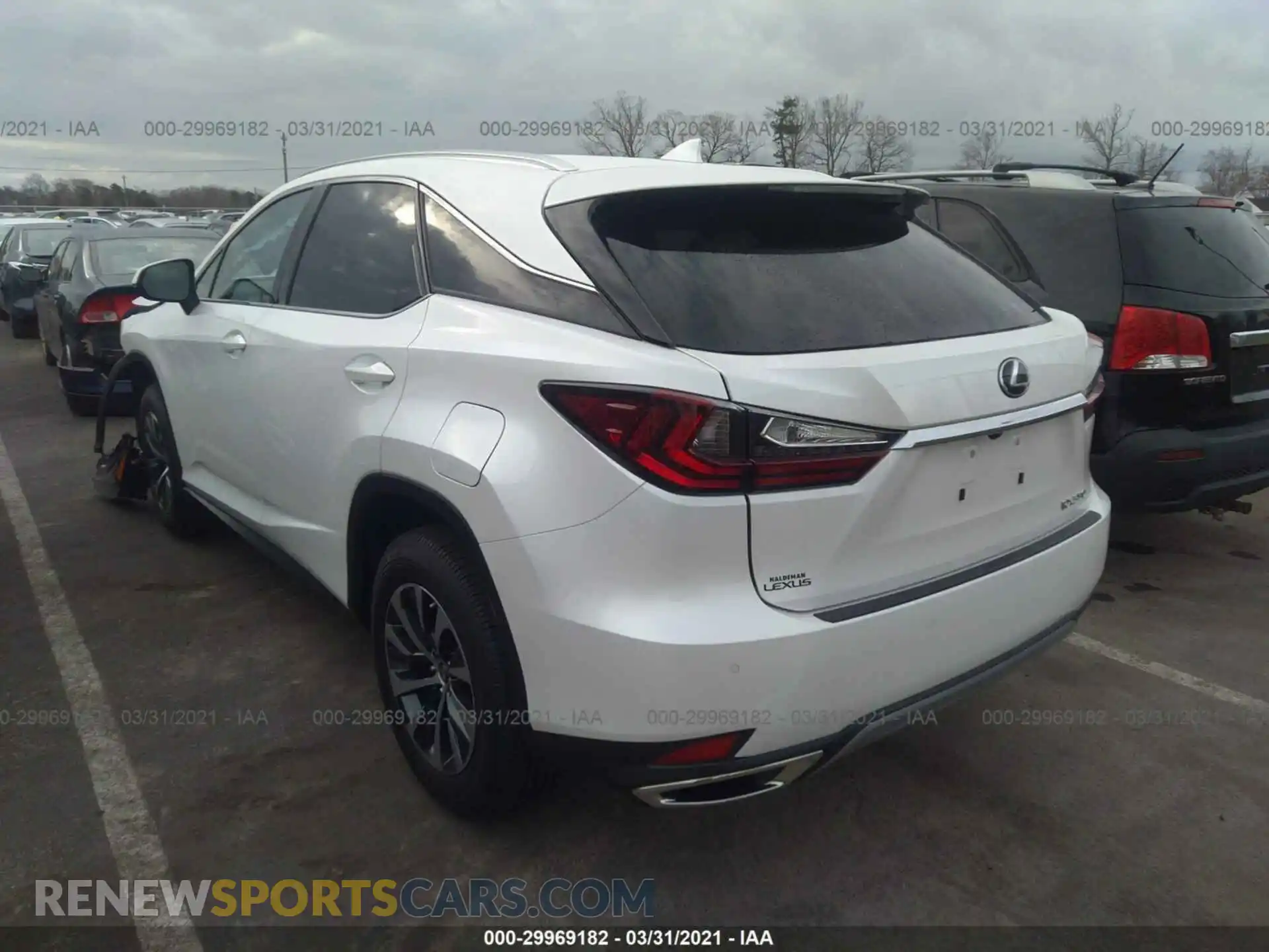 3 Photograph of a damaged car 2T2HZMDAXMC265177 LEXUS RX 2021
