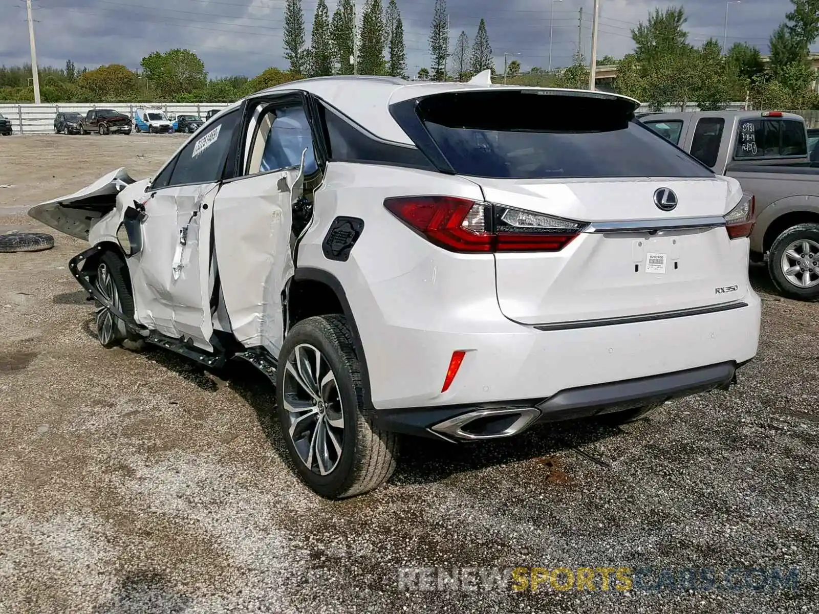 3 Photograph of a damaged car 2T2ZZMCA3KC133560 LEXUS RX 350 2019