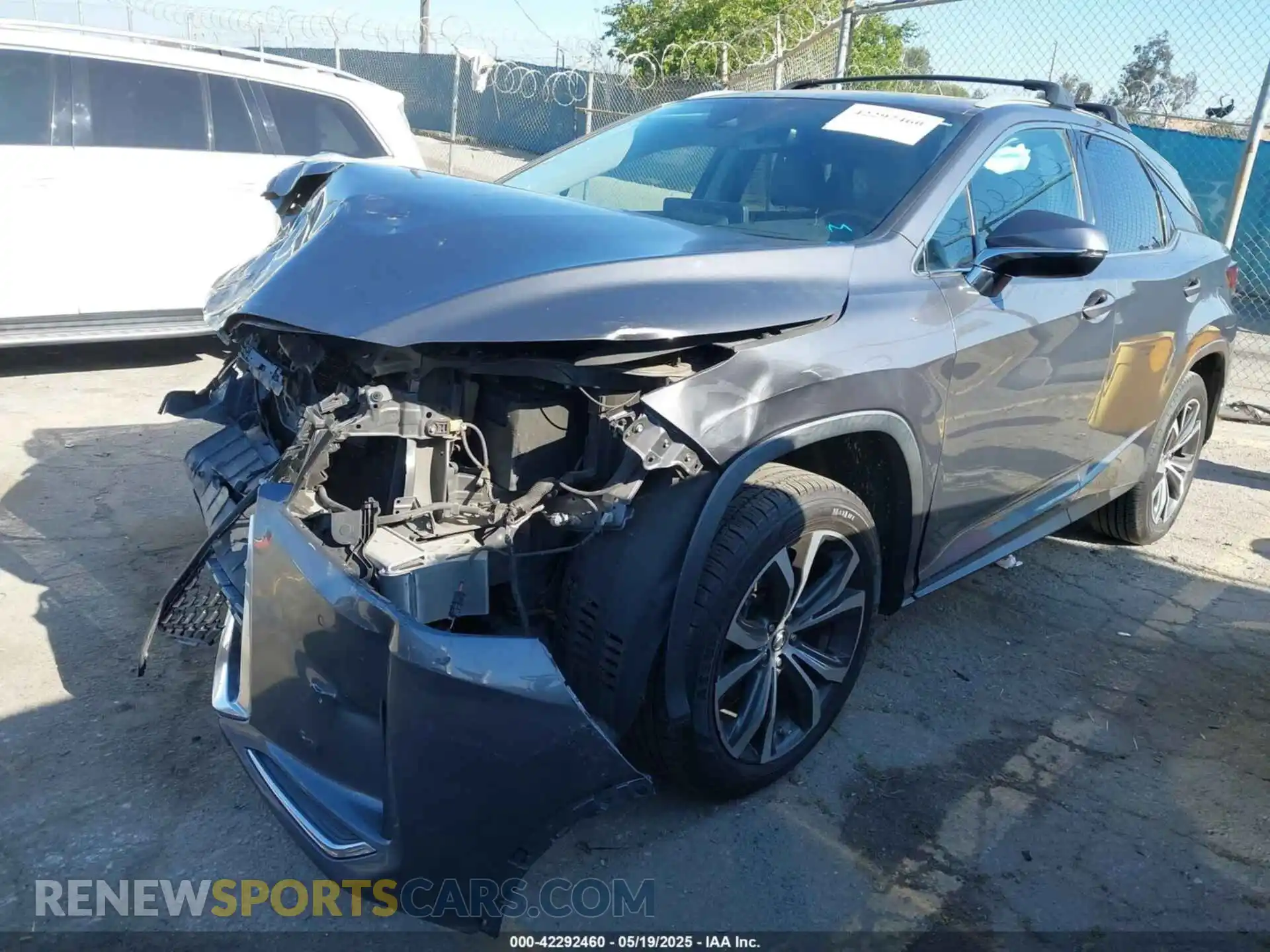 2 fotografías del automóvil dañado 2T2HZMAA3LC153162 LEXUS RX 350 2020