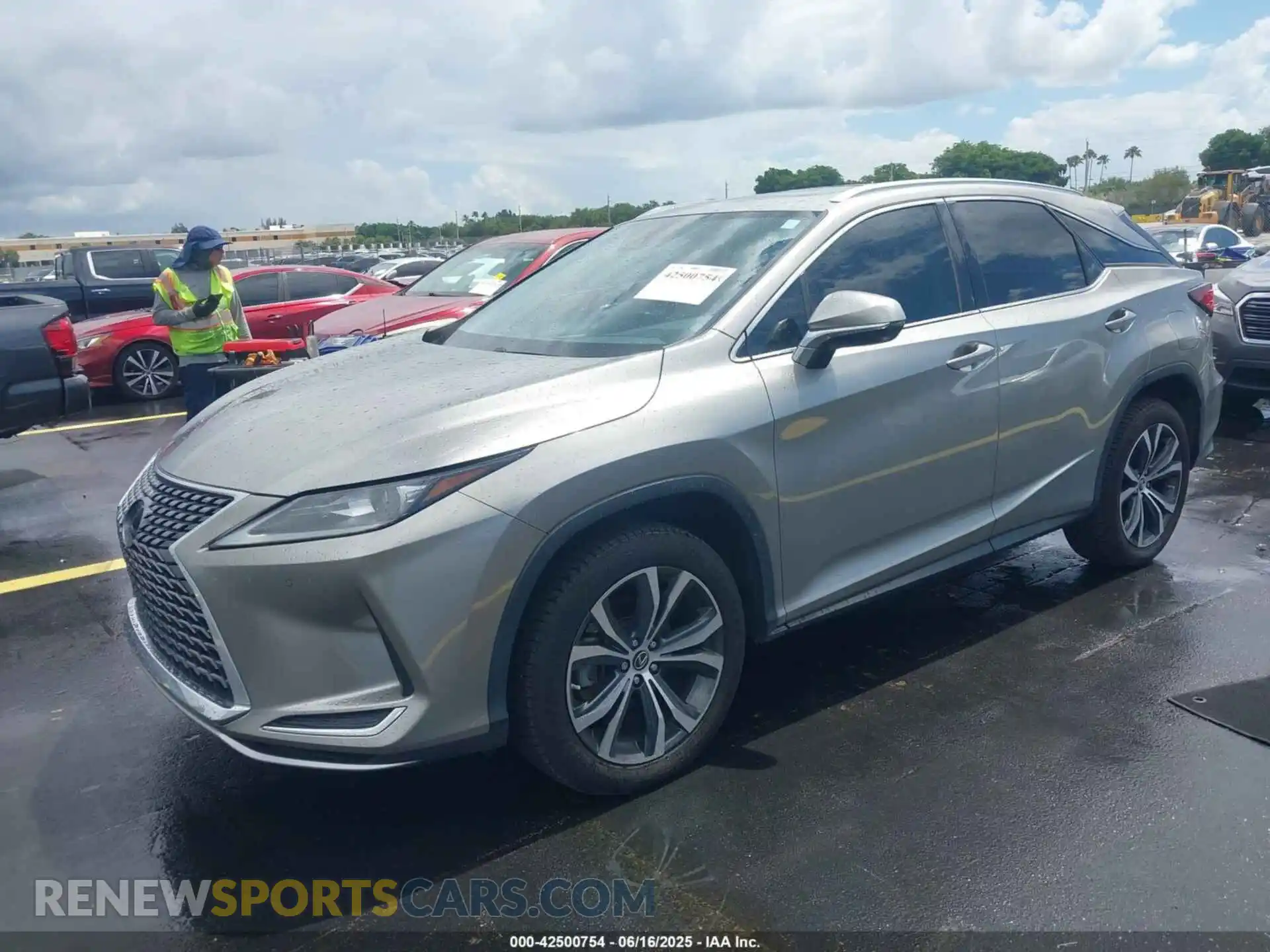 2 fotografías del automóvil dañado 2T2HZMAA9LC178812 LEXUS RX 350 2020