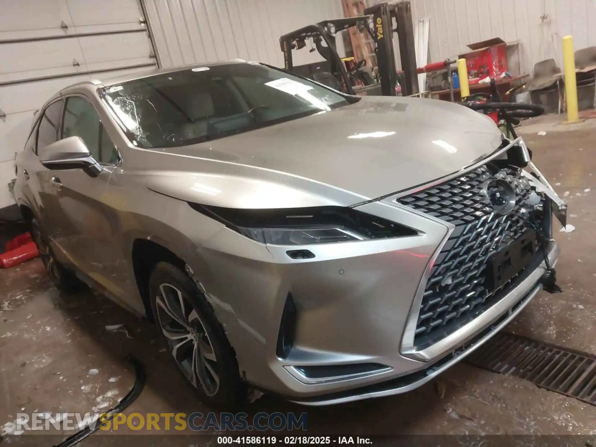 1 Photograph of a damaged car 2T2HZMDA4LC225742 LEXUS RX 350 2020