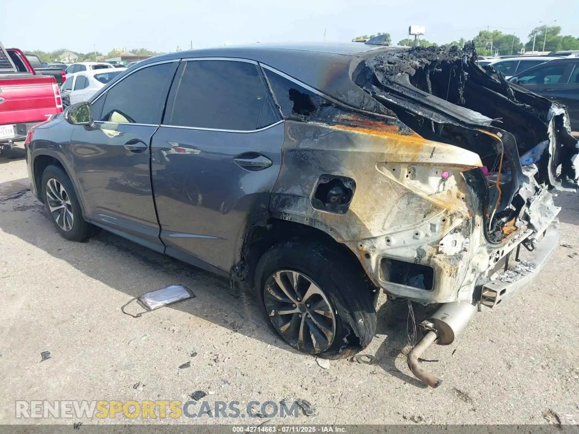 3 fotografías del automóvil dañado 2T2AZMAA6MC182657 LEXUS RX 350 2021