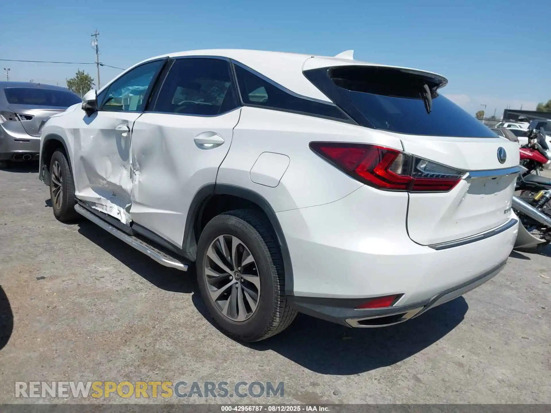 3 Photograph of a damaged car 2T2AZMDA1MC304790 LEXUS RX 350 2021