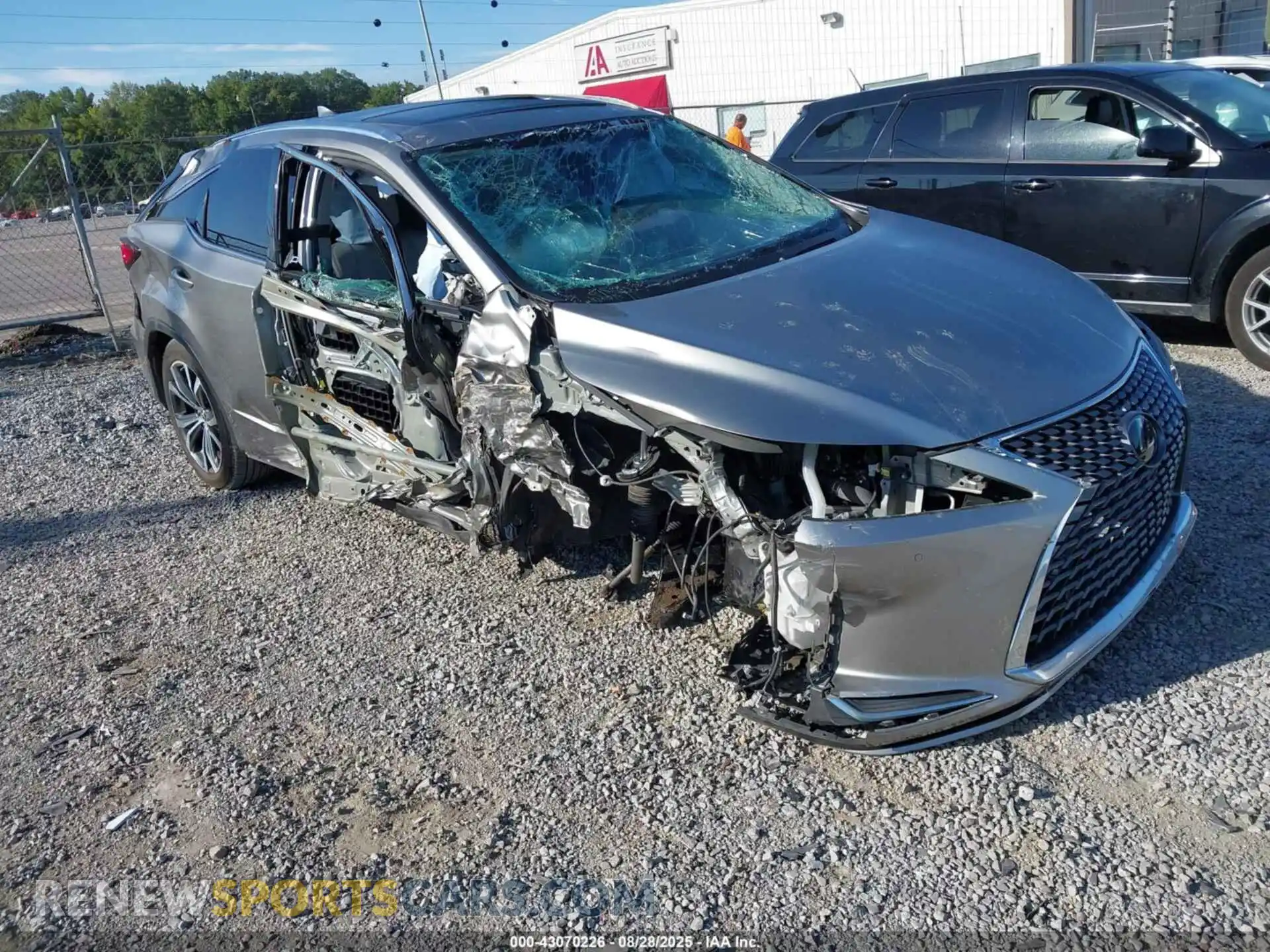 1 Photograph of a damaged car 2T2HZMAA1MC210847 LEXUS RX 350 2021