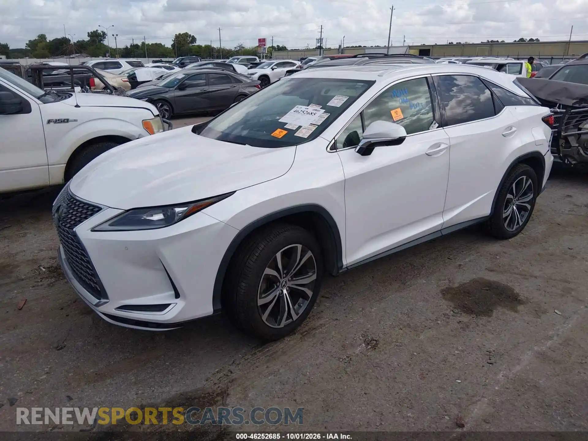 2 Photograph of a damaged car 2T2HZMAA5MC191235 LEXUS RX 350 2021
