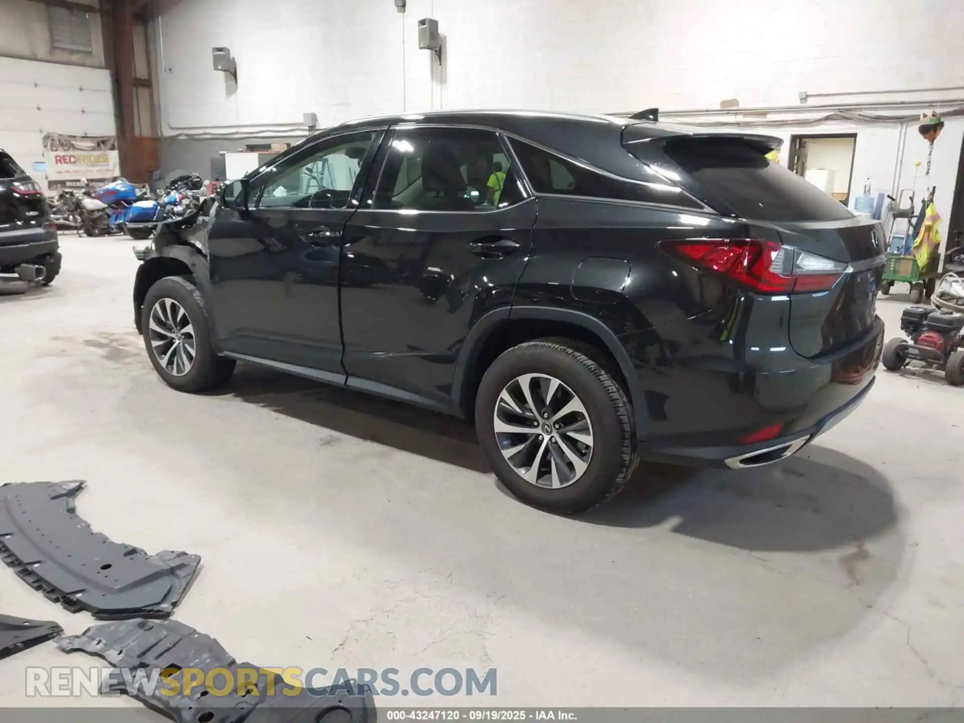 3 Photograph of a damaged car 2T2HZMDAXMC260139 LEXUS RX 350 2021