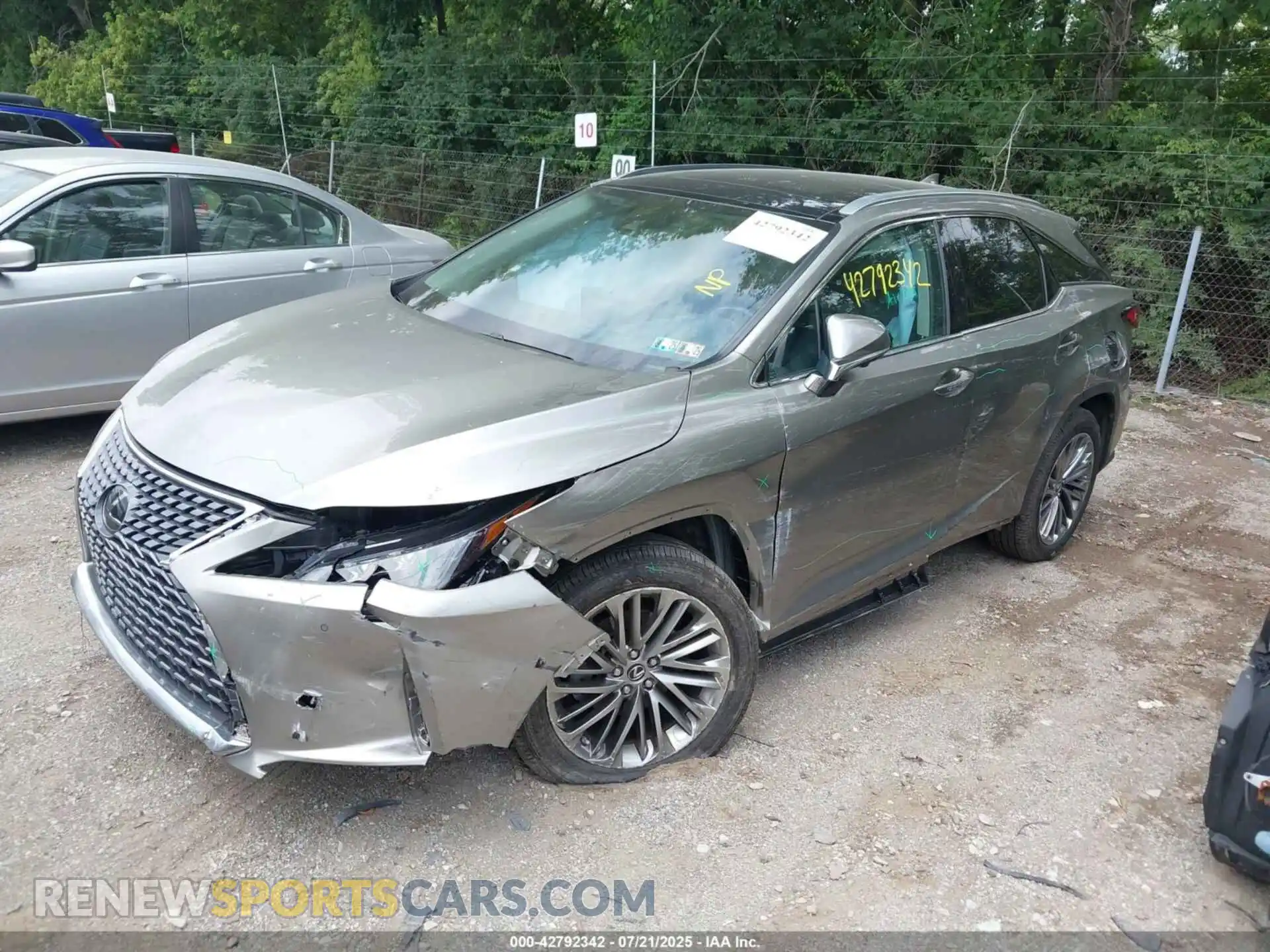 2 Photograph of a damaged car 2T2JZMDA5MC305991 LEXUS RX 350 2021