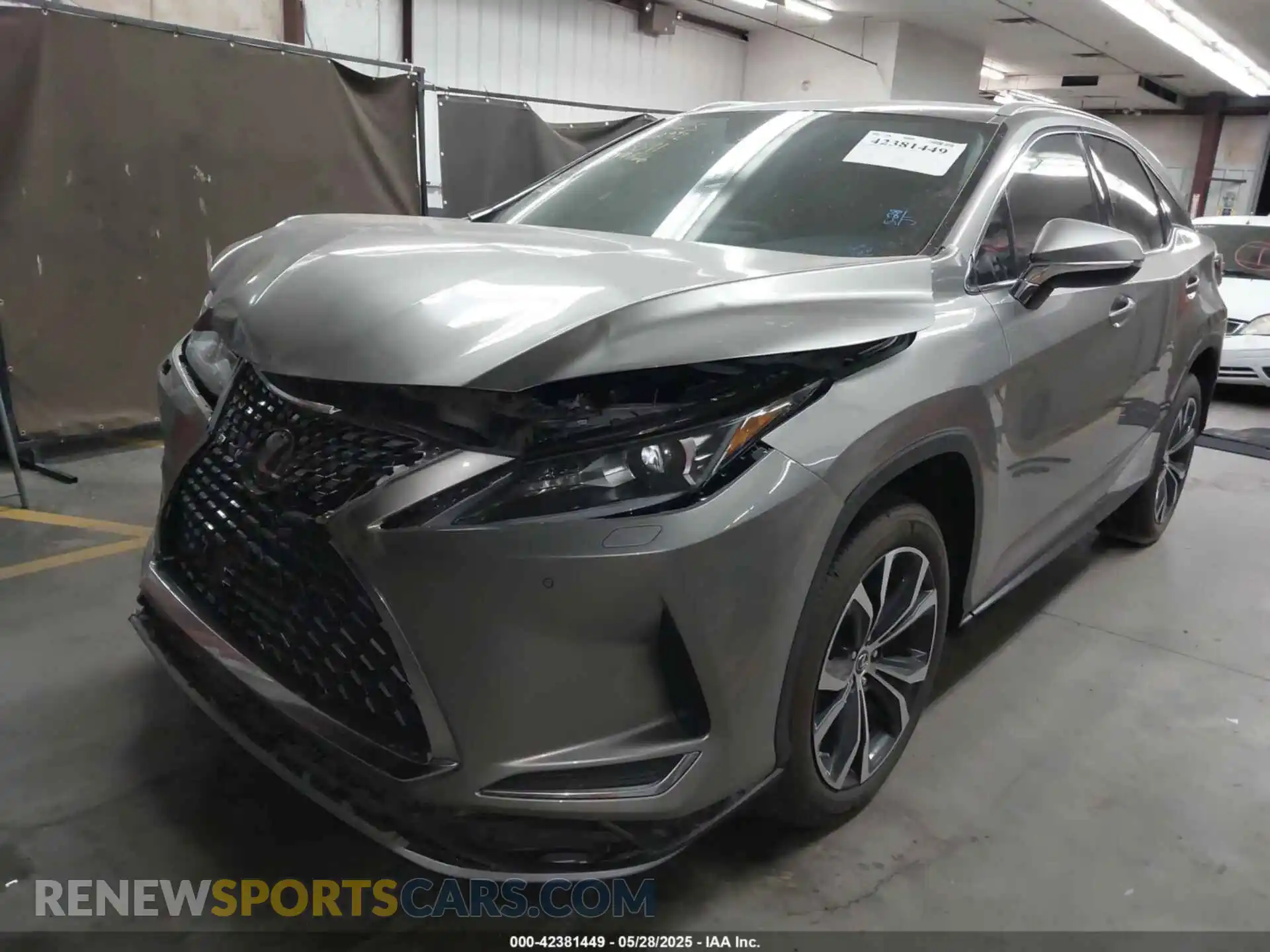 2 Photograph of a damaged car 2T2HZMDA9NC366292 LEXUS RX 350 2022