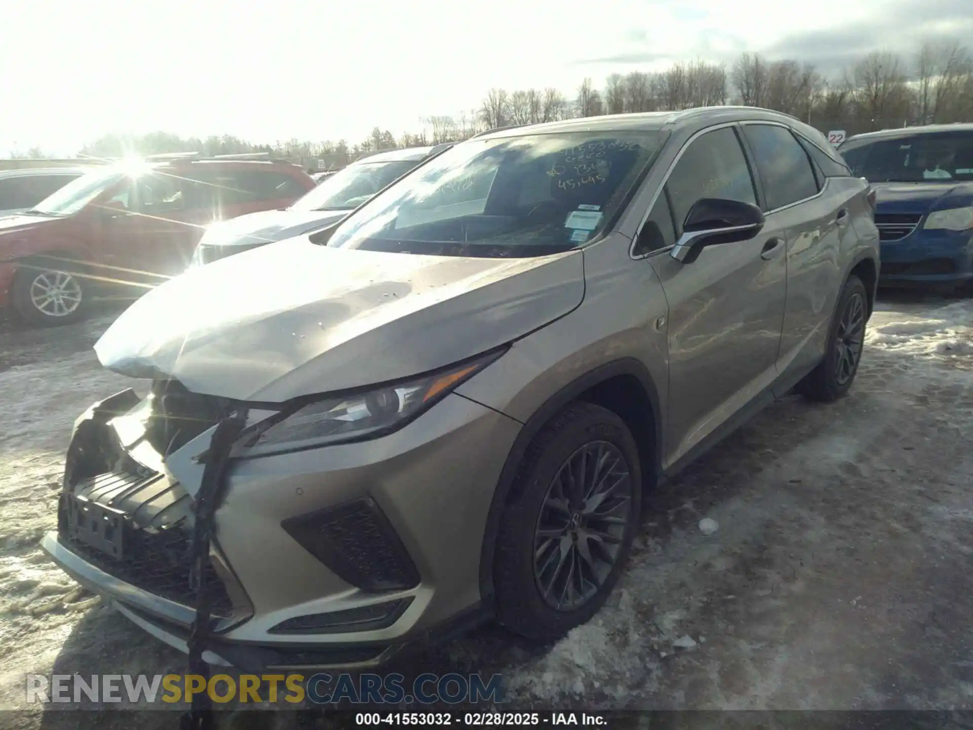 2 Фотография поврежденного автомобиля 2T2SZMDA3NC313397 LEXUS RX 350 2022