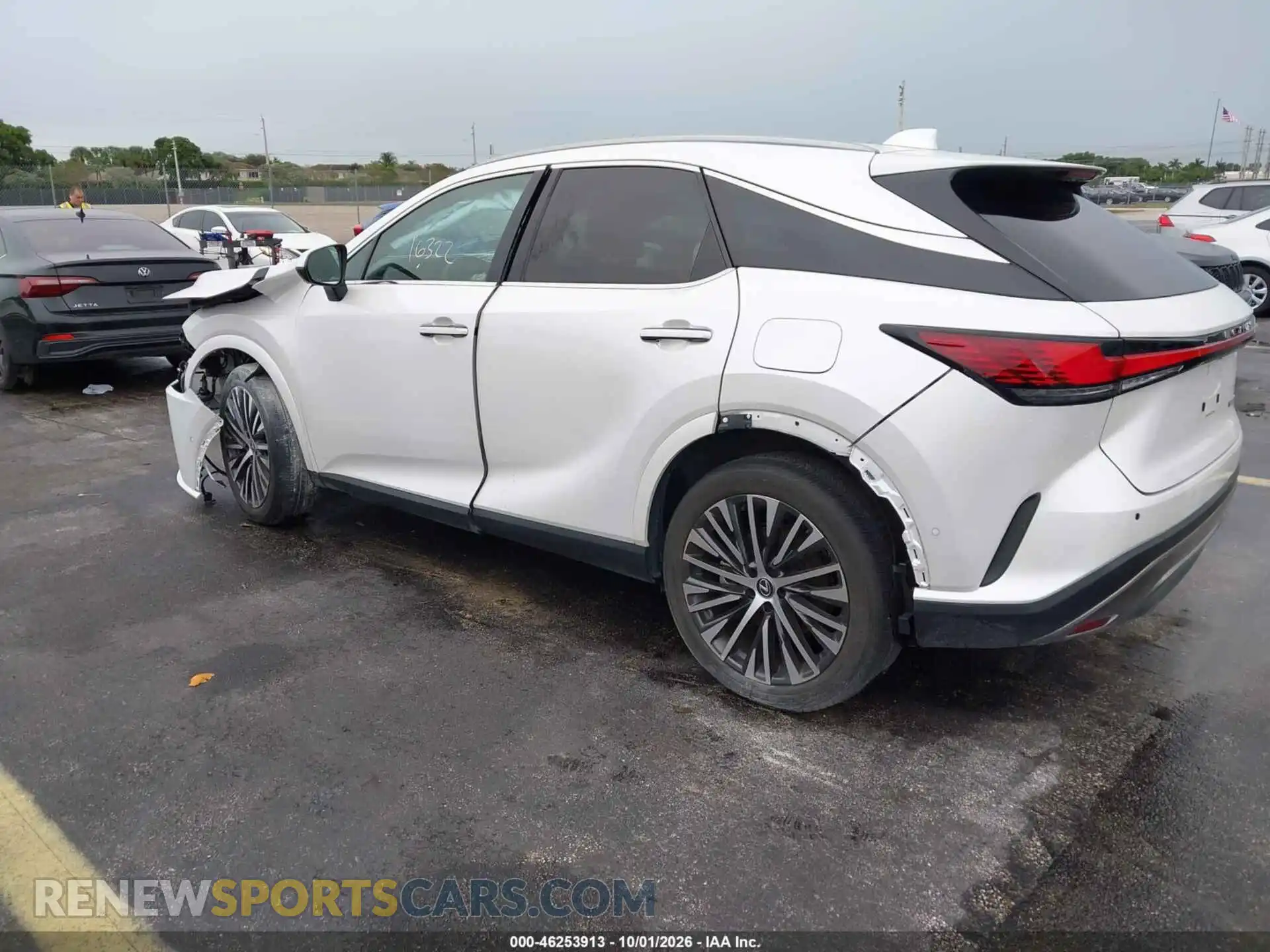 3 fotografías del automóvil dañado 2T2BAMBAXPC012459 LEXUS RX 350 2023