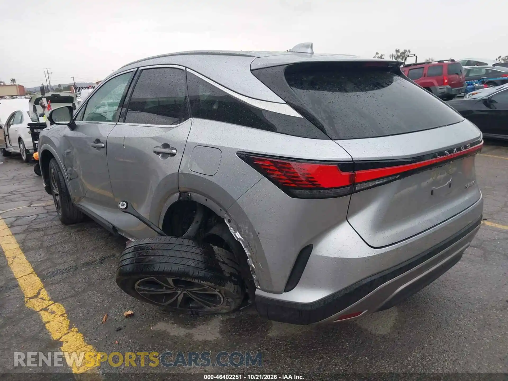 3 Фотография поврежденного автомобиля 2T2BAMBA2RC034149 LEXUS RX 350 2024