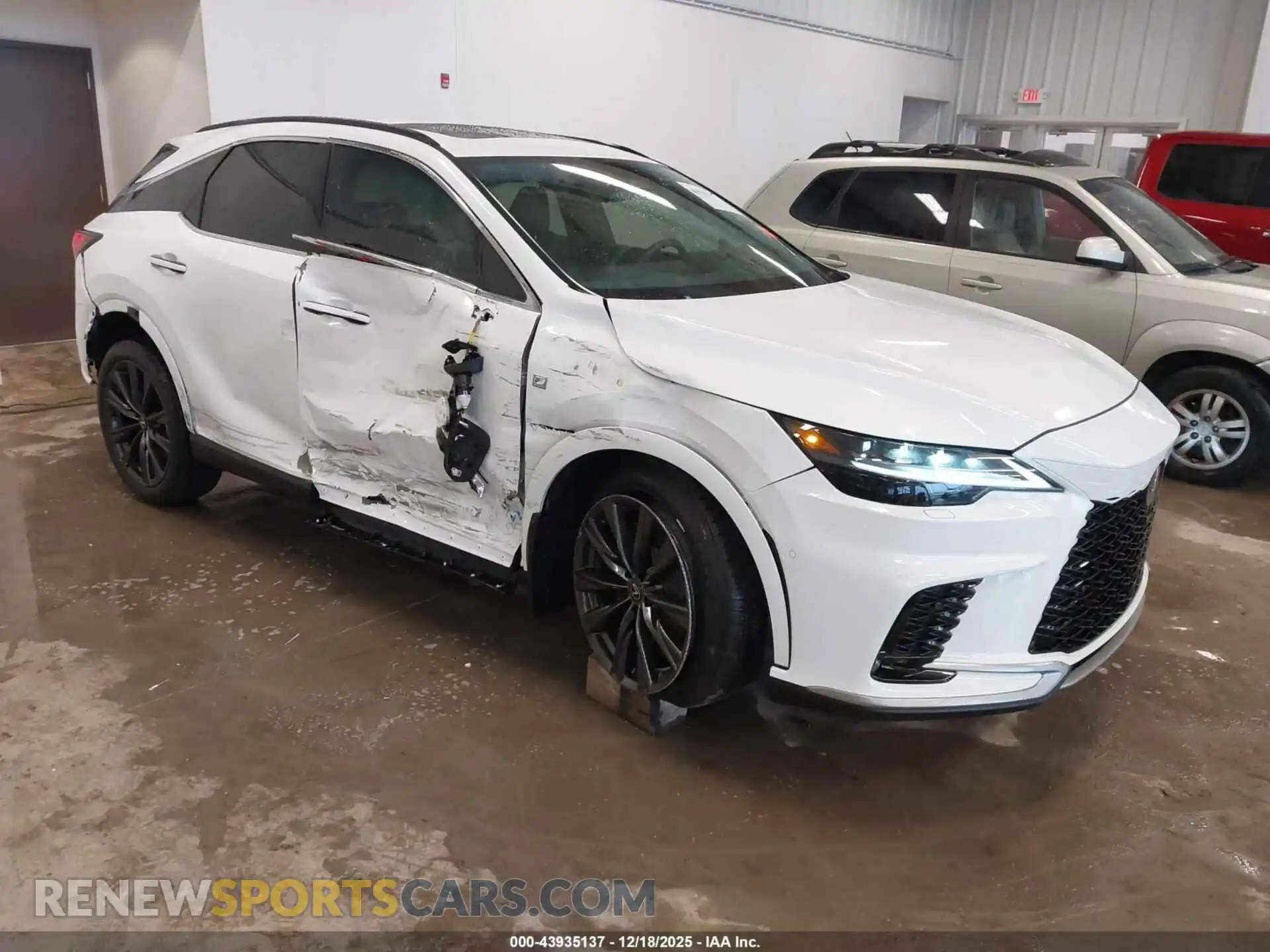1 Photograph of a damaged car 2T2BAMCA5RC068875 LEXUS RX 350 2024