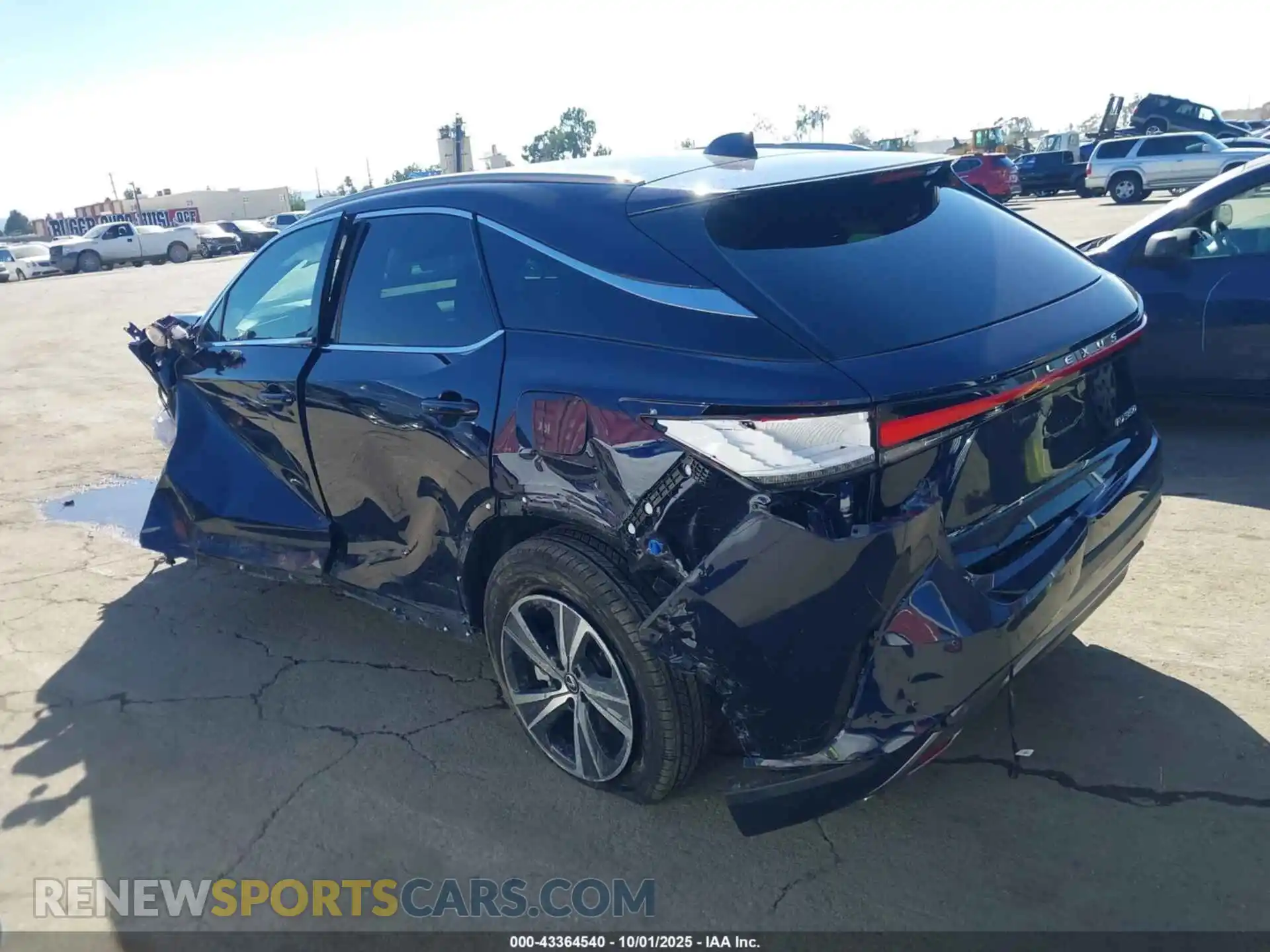 3 fotografías del automóvil dañado 2T2BAMBA1SC061624 LEXUS RX 350 2025