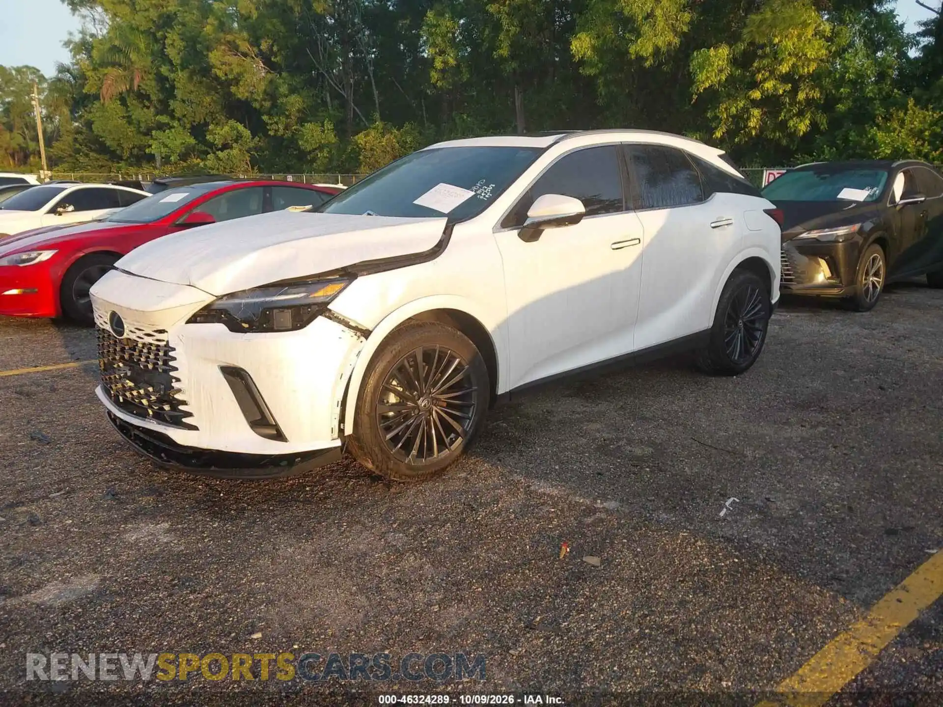 2 fotografías del automóvil dañado 2T2BAMBA4SC063223 LEXUS RX 350 2025