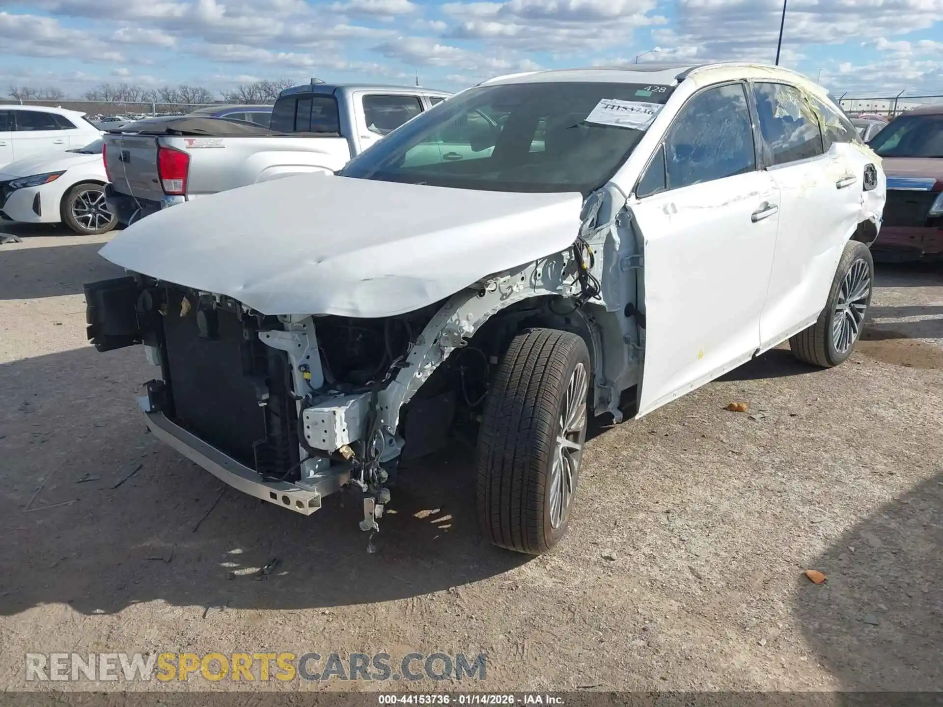 2 fotografías del automóvil dañado 2T2BAMBAXSC055787 LEXUS RX 350 2025