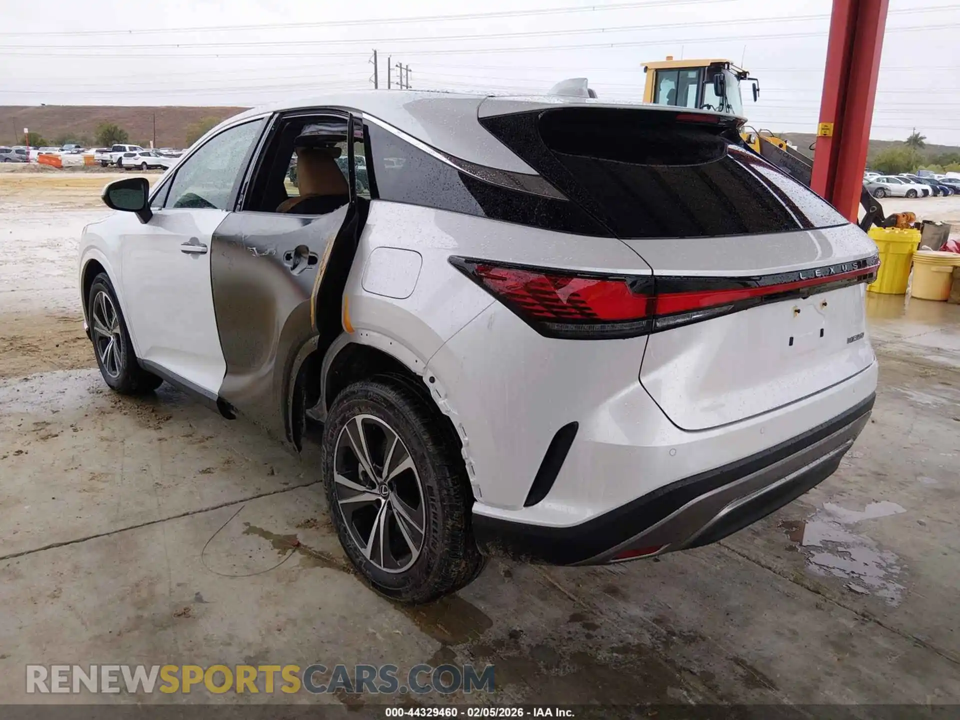 3 fotografías del automóvil dañado 2T2BAMBAXSC064635 LEXUS RX 350 2025