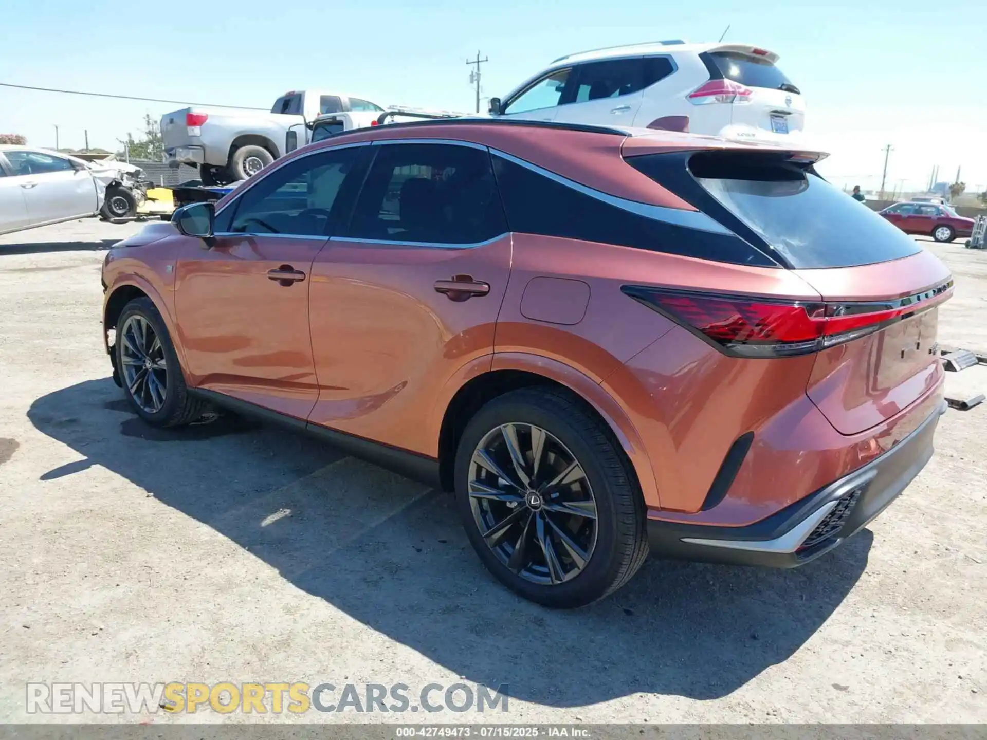 3 fotografías del automóvil dañado 2T2BAMCA1SC100615 LEXUS RX 350 2025