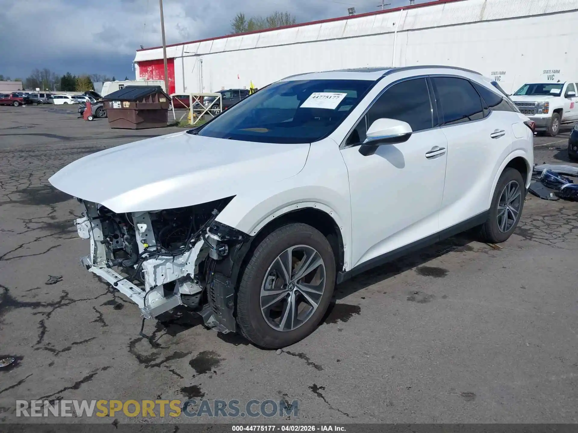 2 fotografías del automóvil dañado 2T2BAMCA3SC110868 LEXUS RX 350 2025