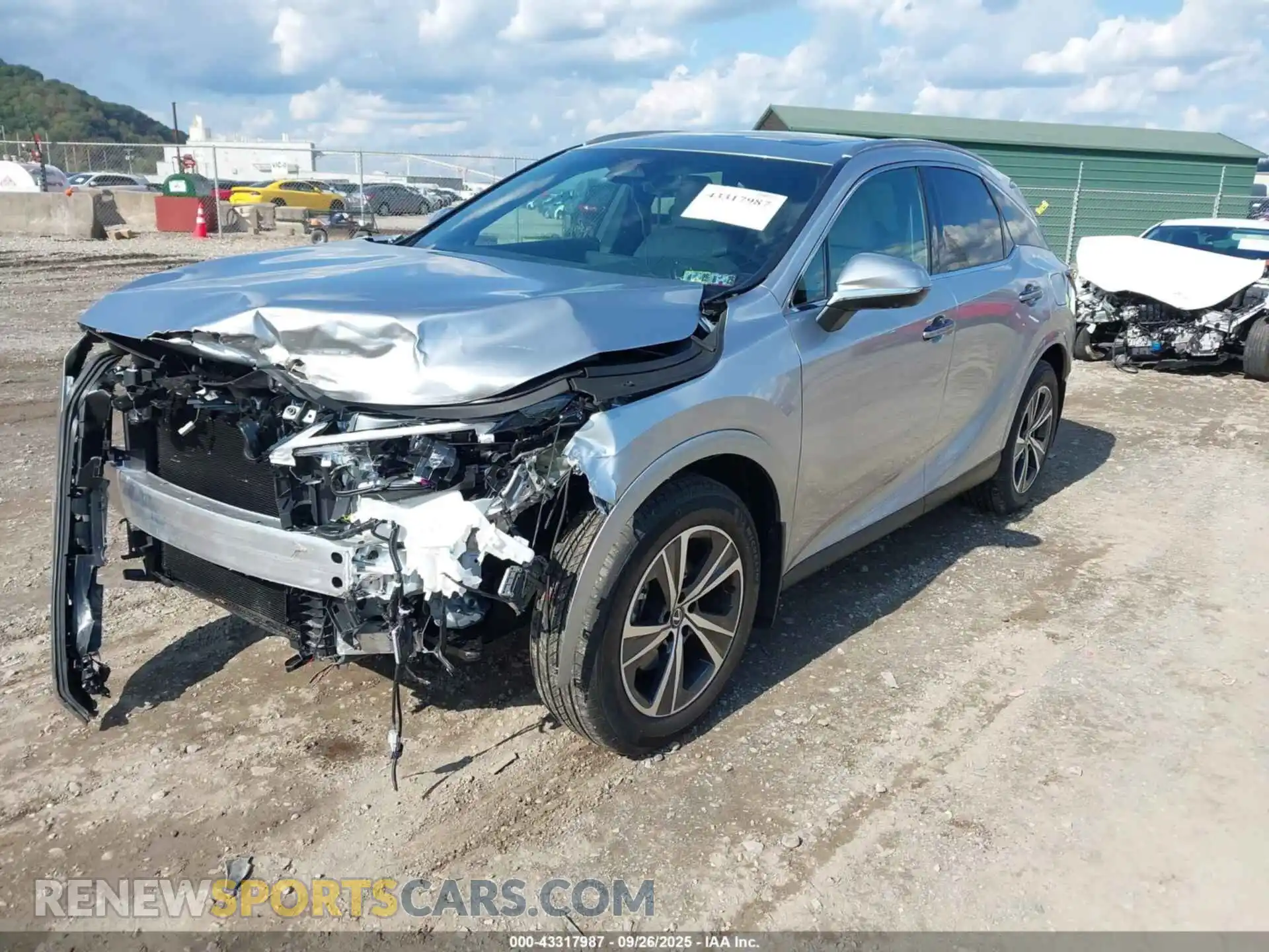 2 fotografías del automóvil dañado 2T2BAMCA5SC118261 LEXUS RX 350 2025